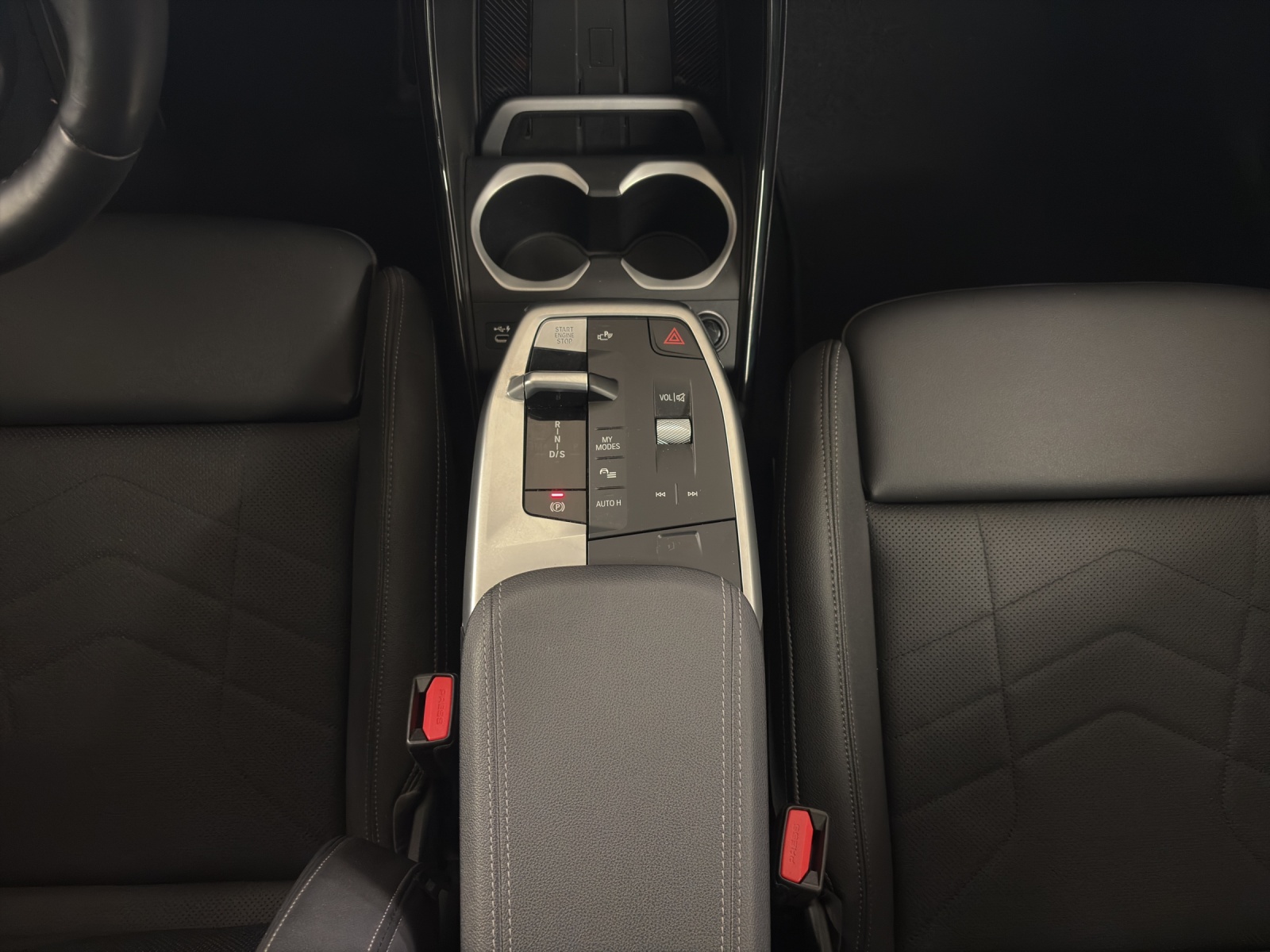 BMW X1 sDrive 18i M Sport-image-16