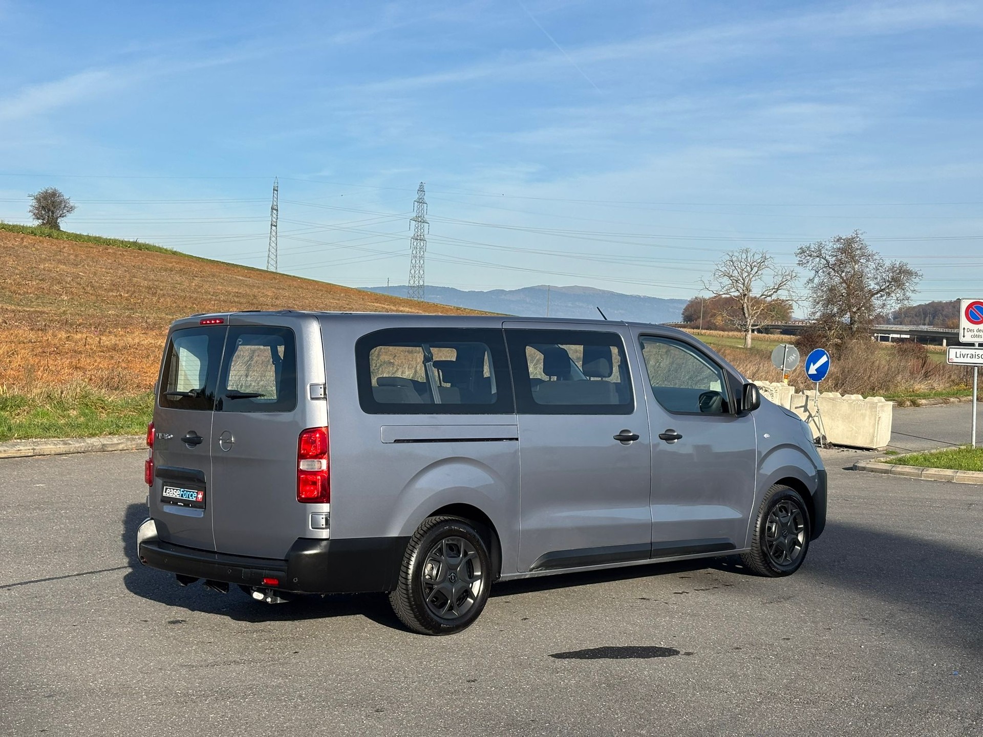 OPEL Vivaro Combi 2.0 CDTI s/s XL-image-10