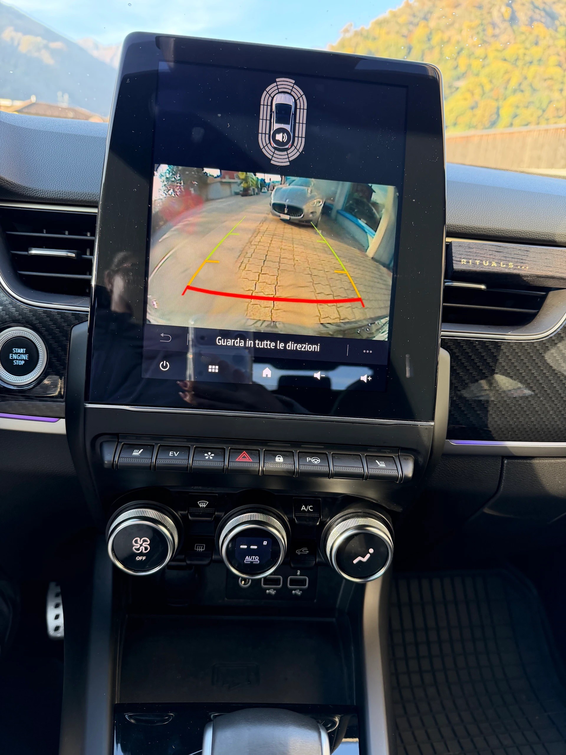 RENAULT Arkana 1.6 E-Tech Engineered-image-12