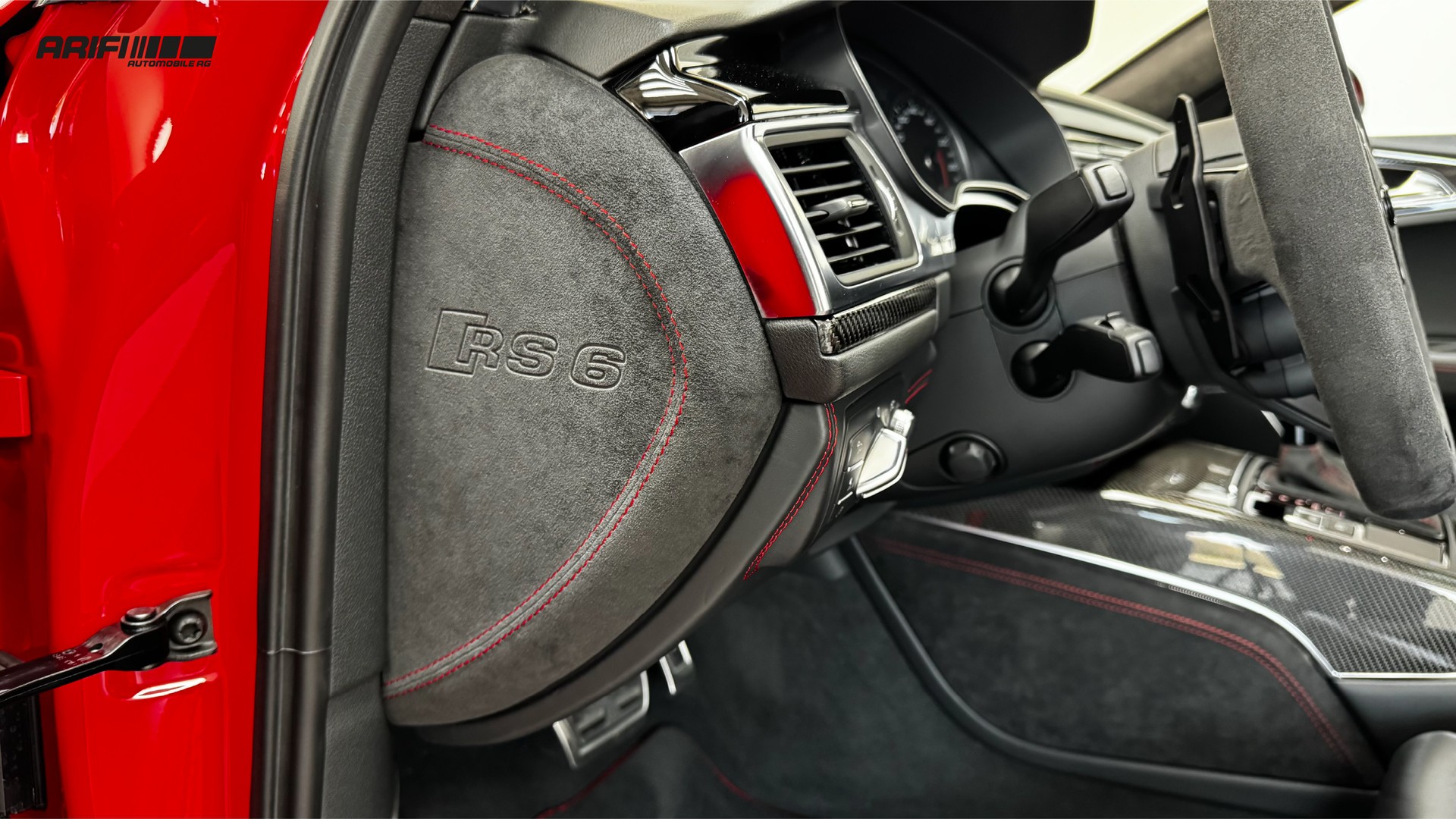 AUDI RS6 Avant Performance Misano-Rot / Audi Exklusive-image-17