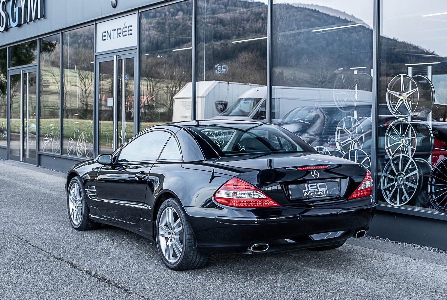 MERCEDES-BENZ SL 500-showroom-element-3