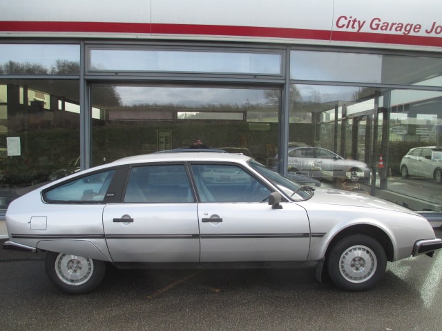 CITROEN CX 2400 GTi 5 Gang 125 PS