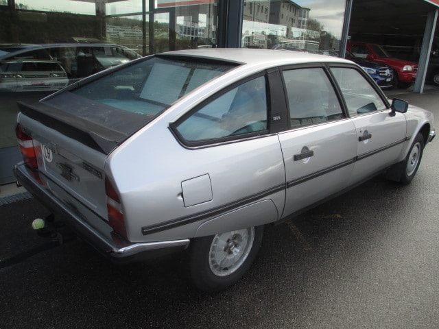 CITROEN CX 2400 GTi 5 Gang 125 PS-image-2
