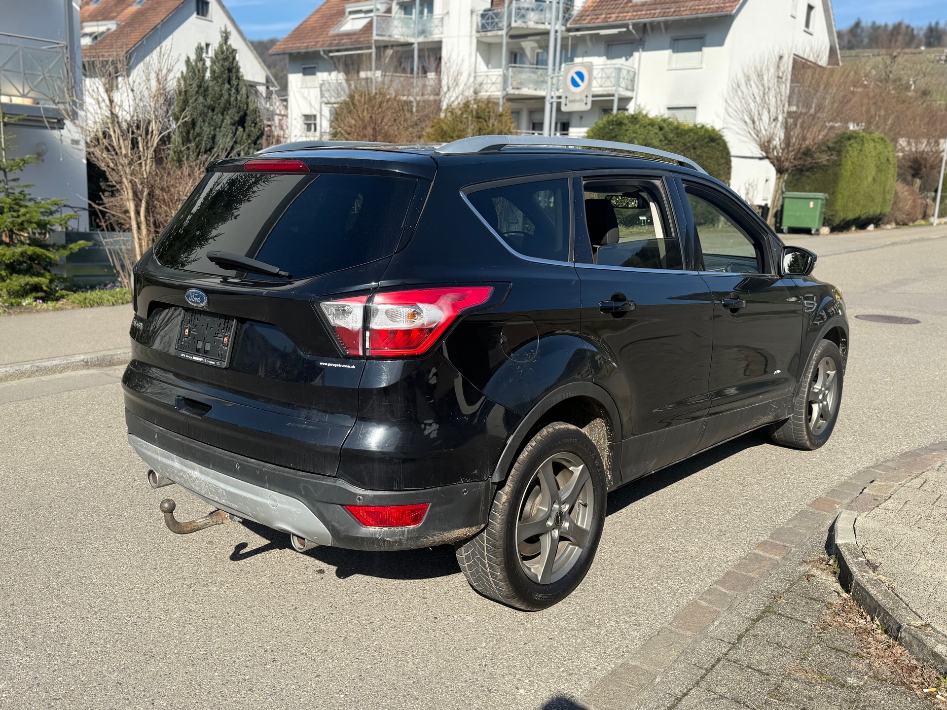 FORD Kuga 2.0 TDCi ST Line 4WD PowerShift-image-2