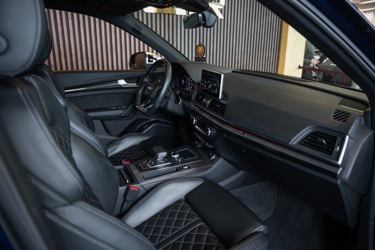 AUDI SQ5 TDI quattro tiptronic-image-15
