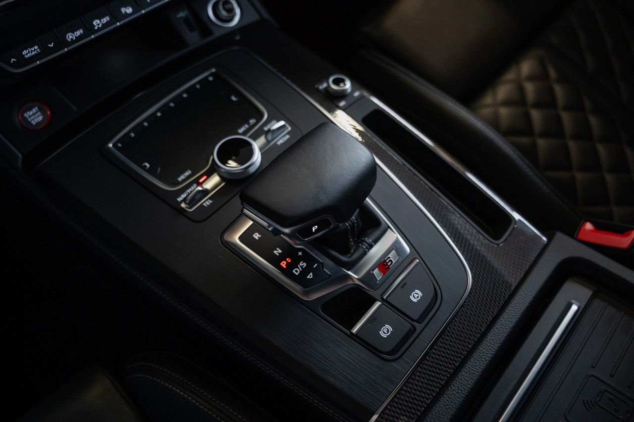 AUDI SQ5 TDI quattro tiptronic-image-37
