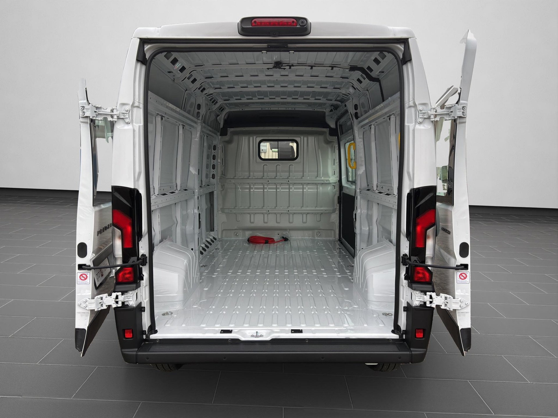PEUGEOT e-Boxer Kaw. 435 L3H2 110 kWh-image-22