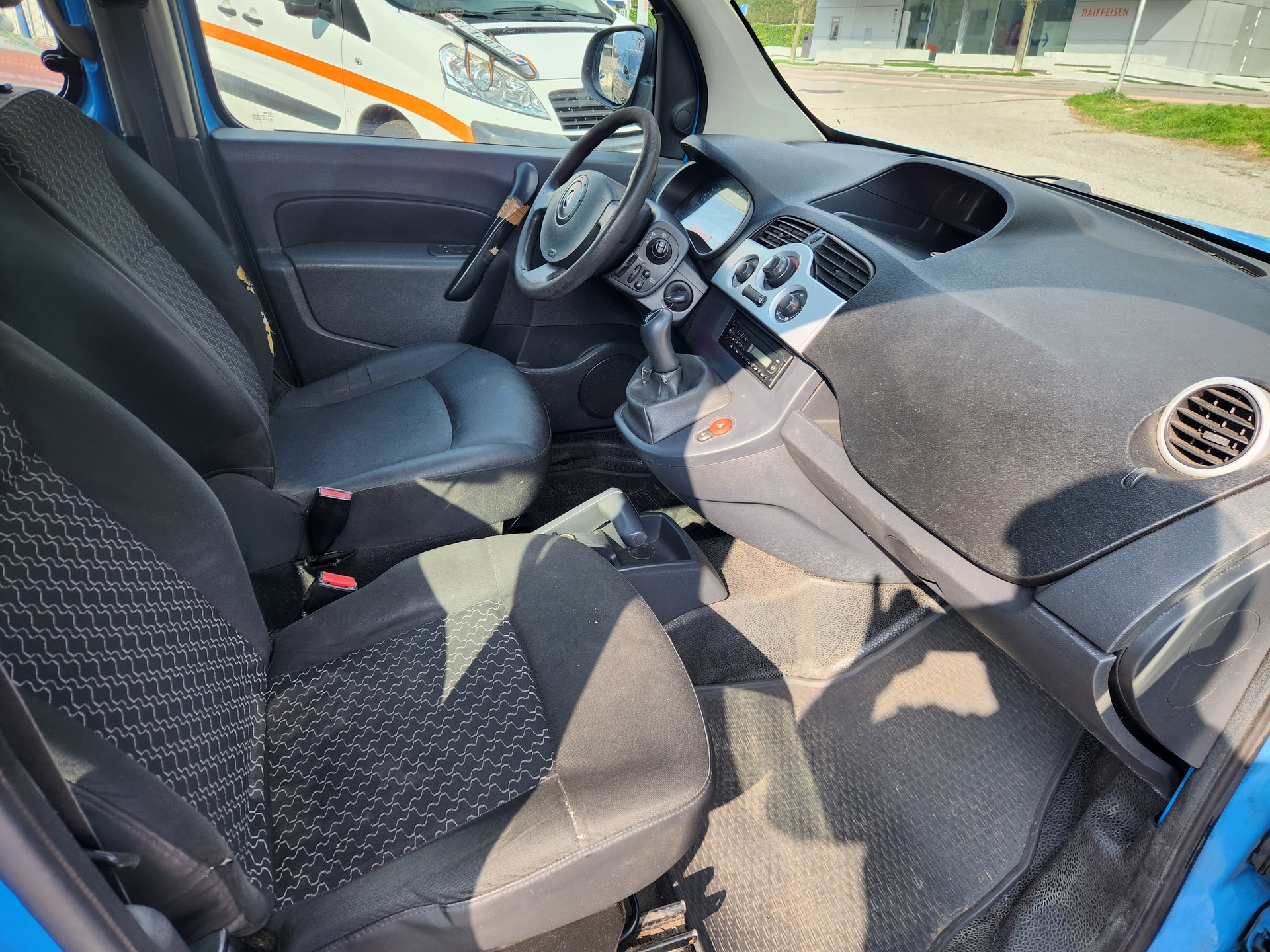 RENAULT Kangoo Maxi dCi 90 5 Plätze / 5 places-image-10