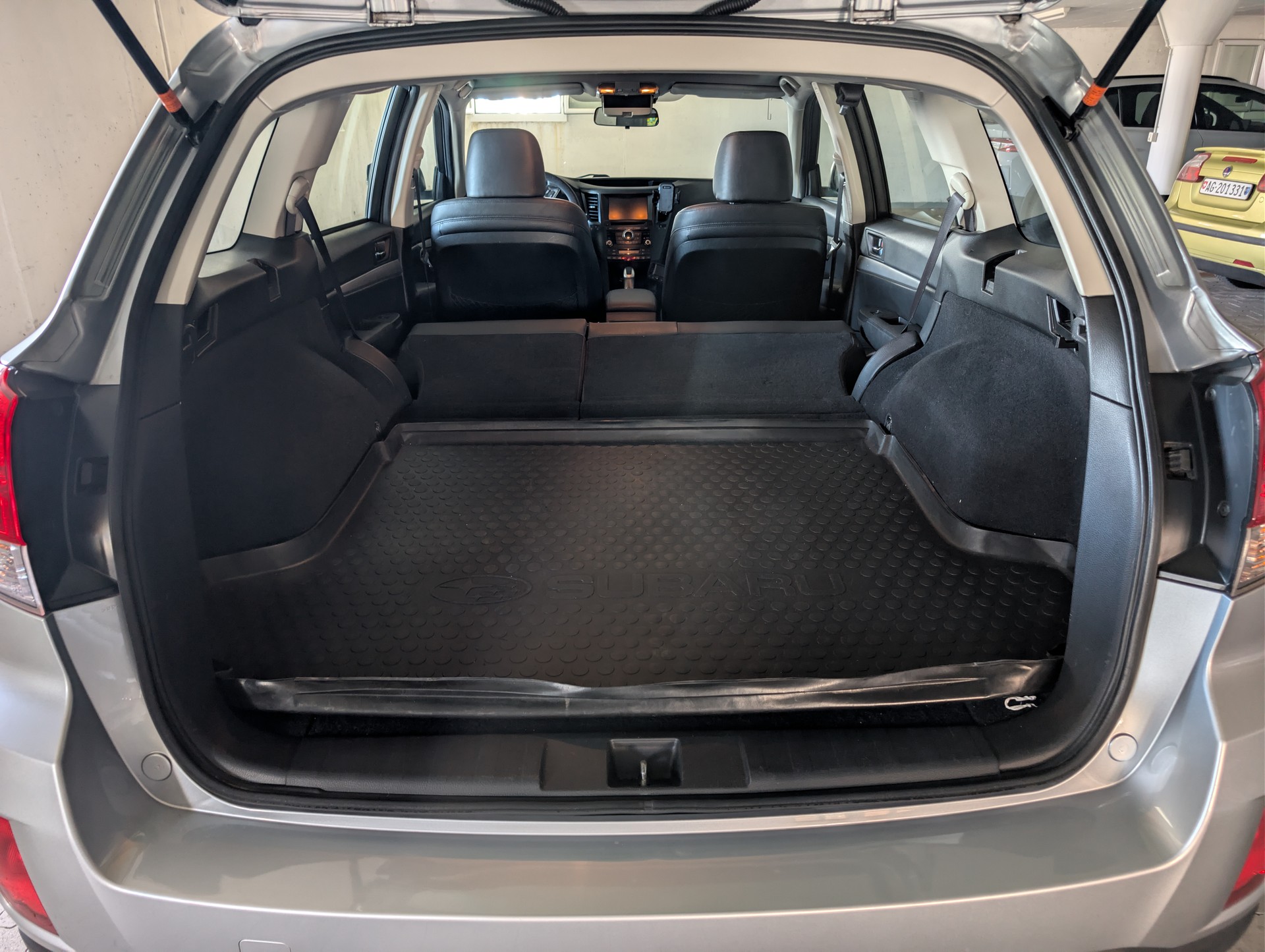 SUBARU Outback 2.0D Limited Classic AWD Lineartronic-image-5