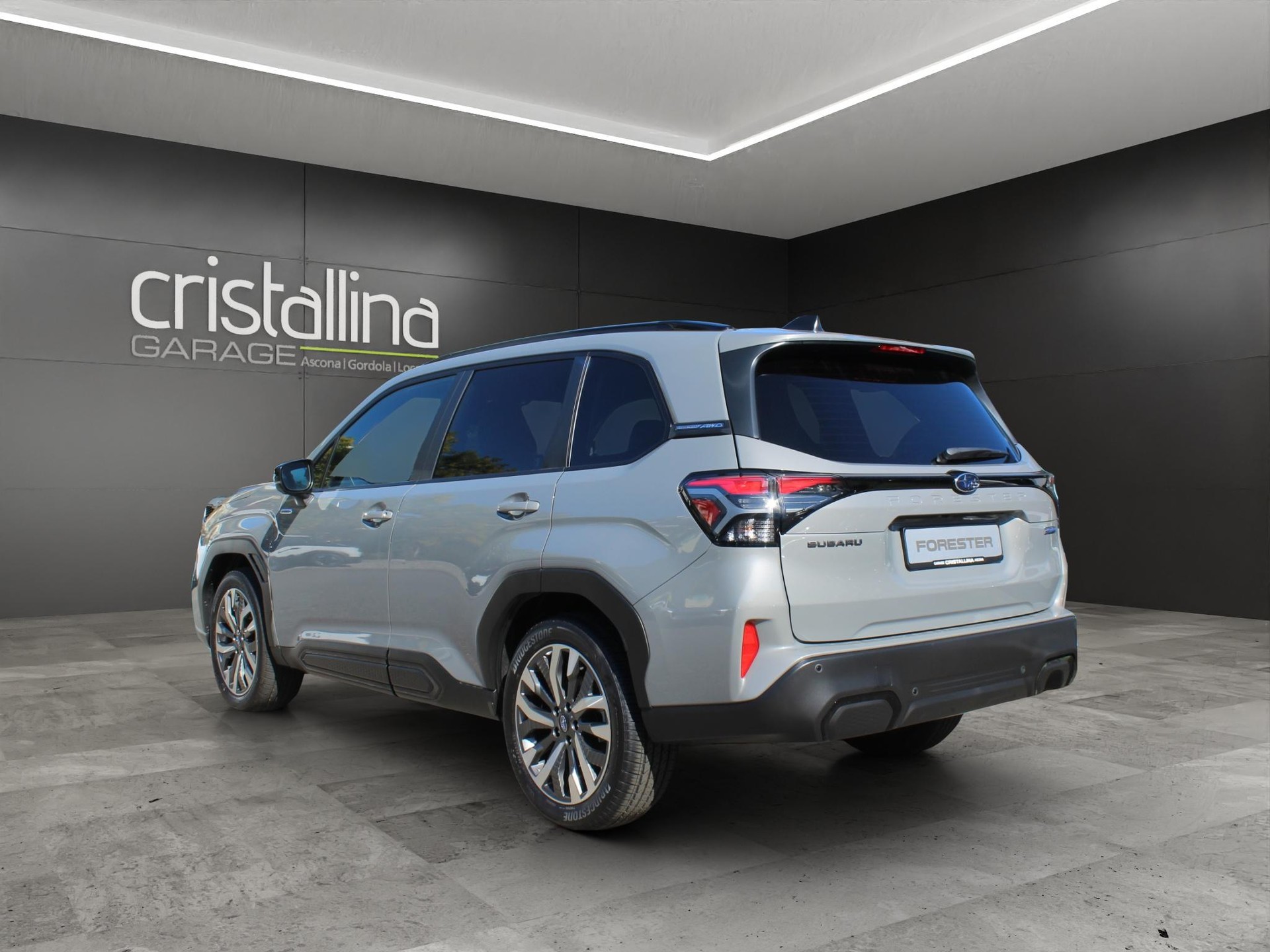 SUBARU Forester Station 2.0i e-Boxer Luxury-showroom-element-2