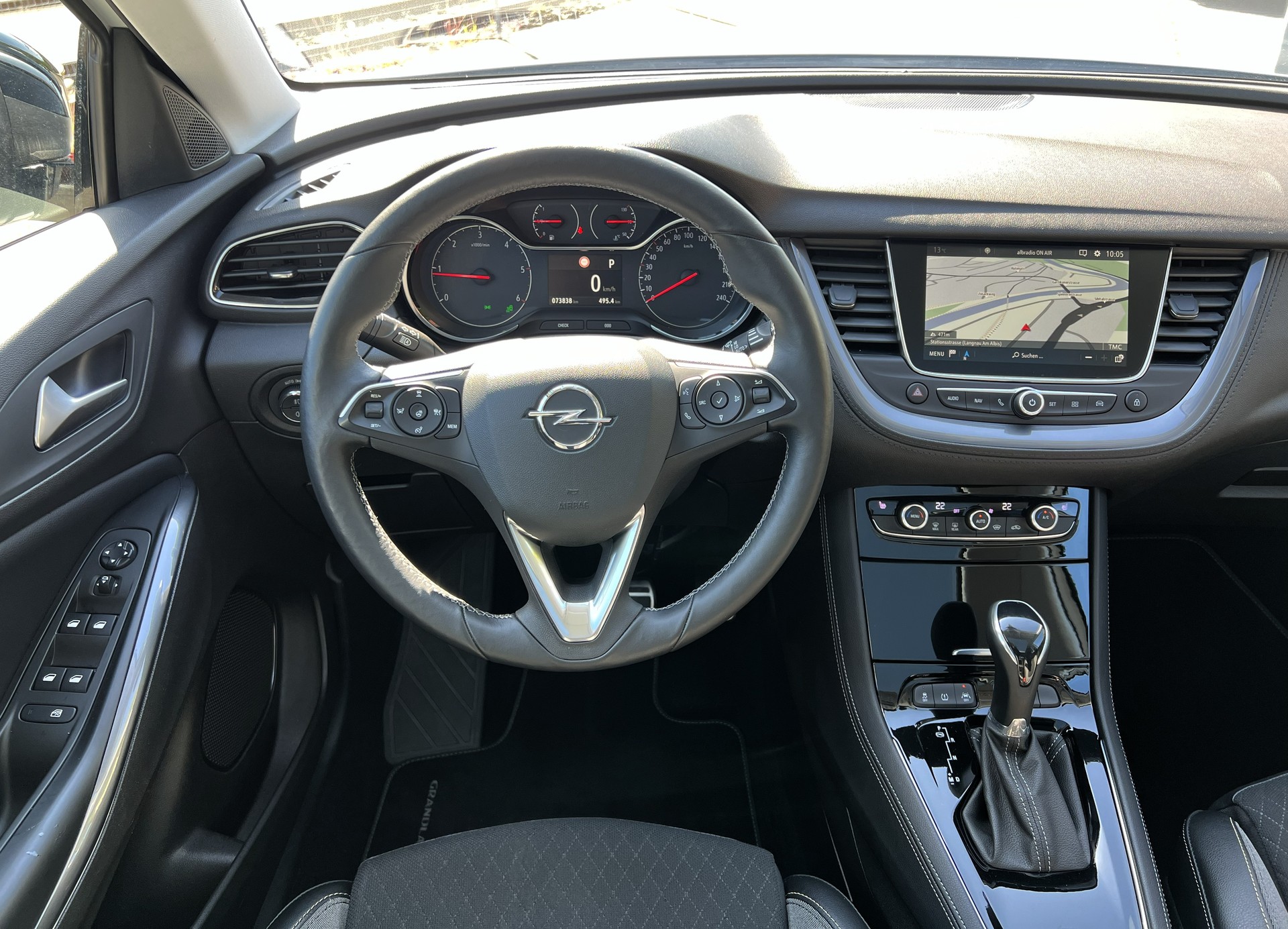 OPEL Grandland X 2.0CDTi Ultimate Automatik-image-25
