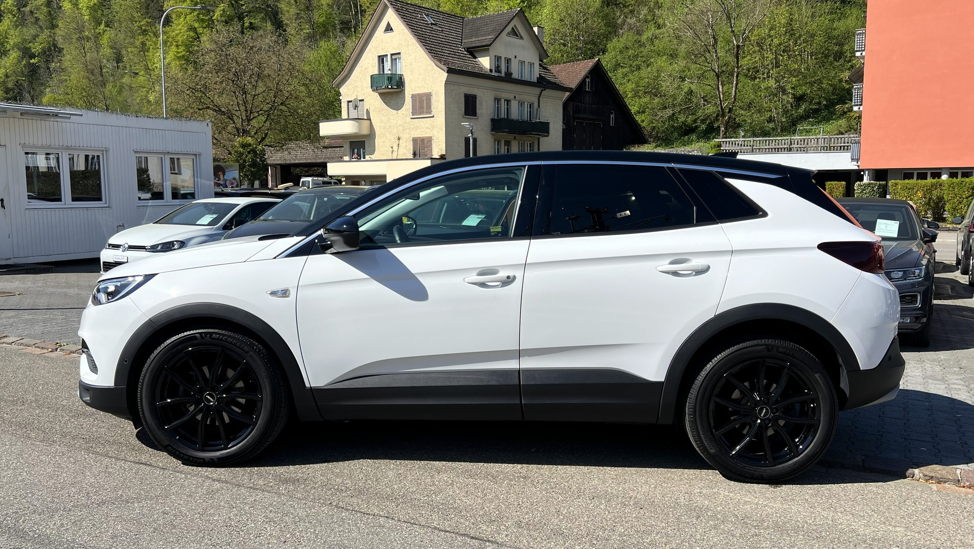 OPEL Grandland X 2.0CDTi Ultimate Automatik-showroom-element-1