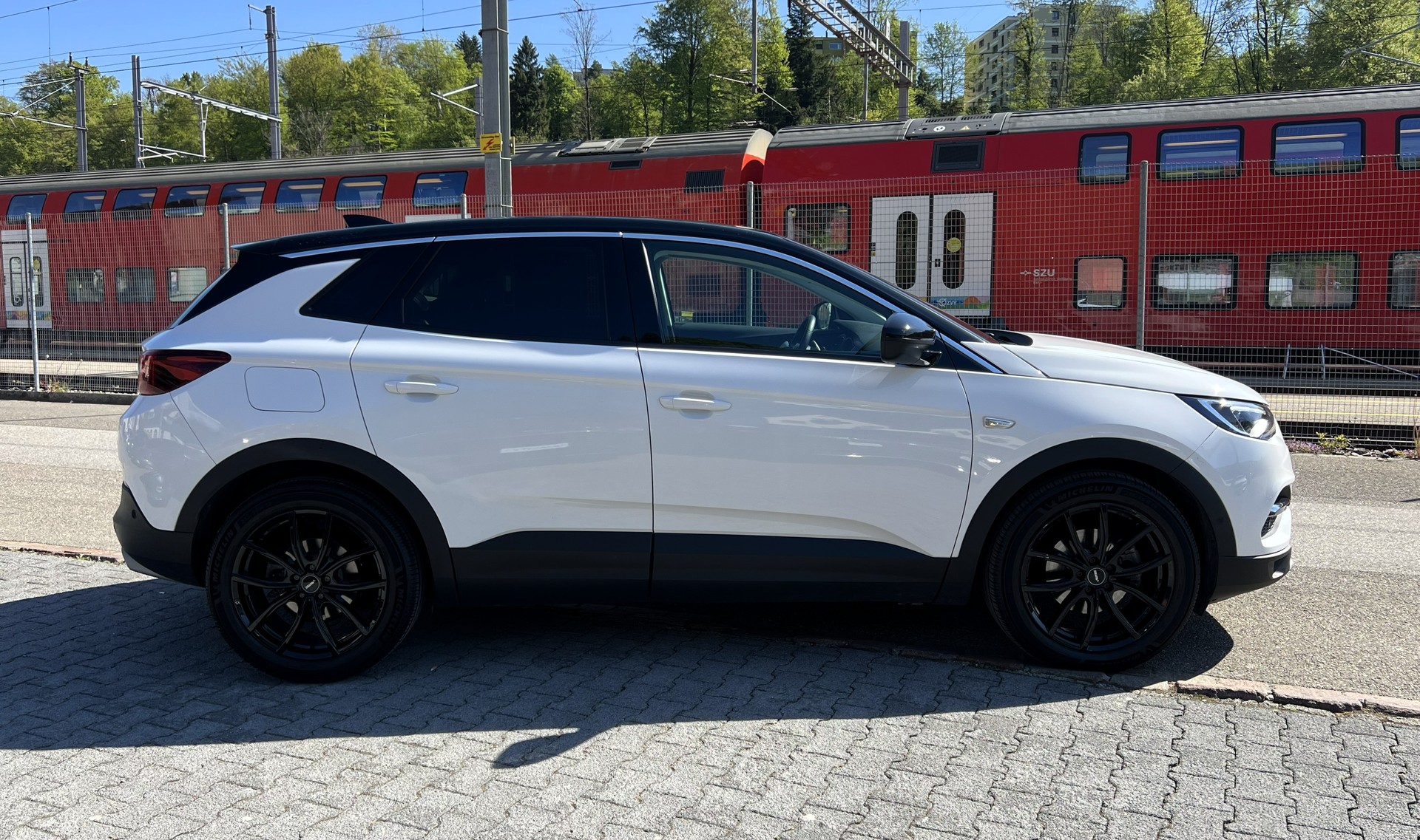 OPEL Grandland X 2.0CDTi Ultimate Automatik-image-5