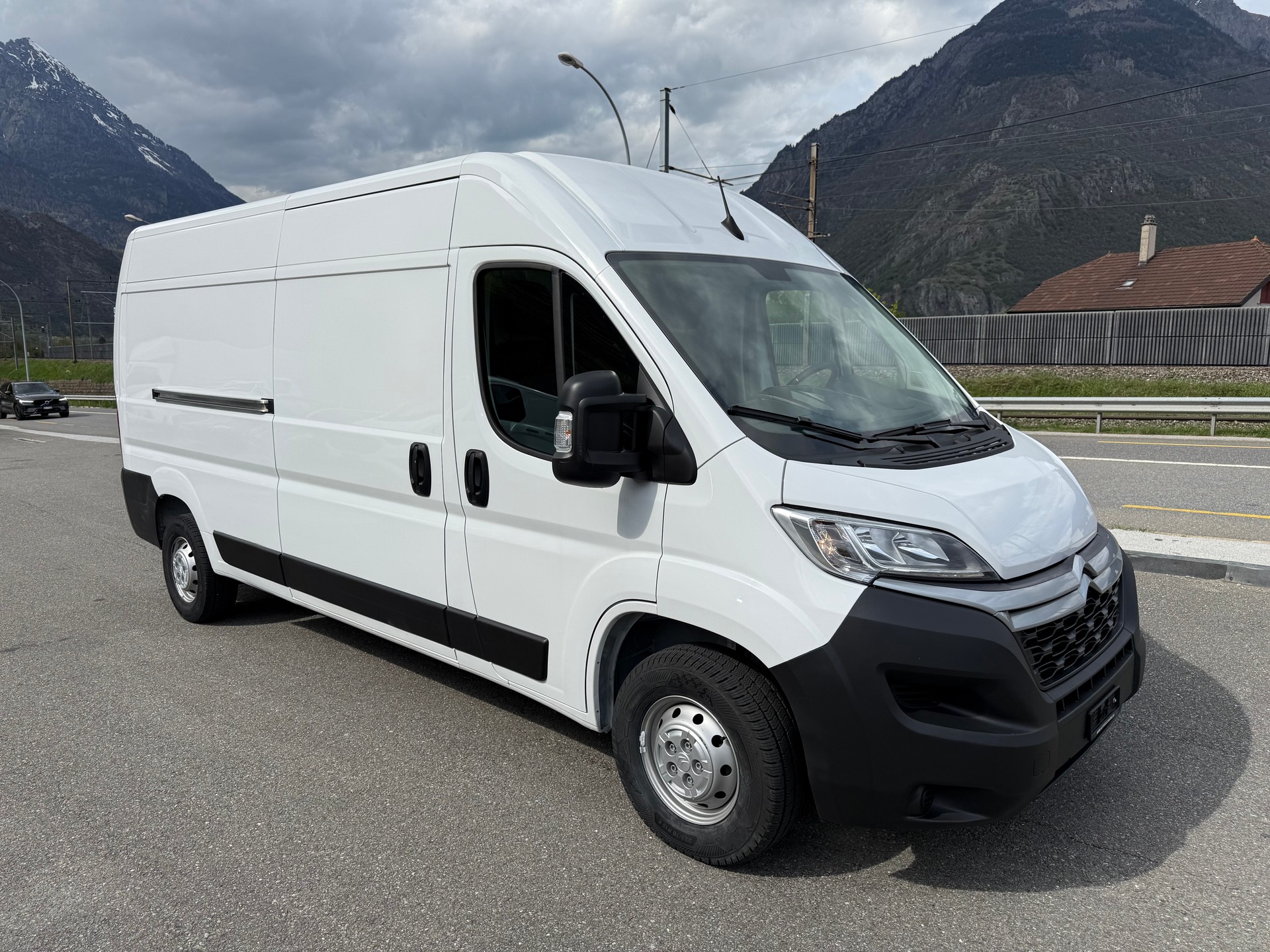CITROEN Jumper 35 2.2 BlueHDi 140 L3H2-image-3