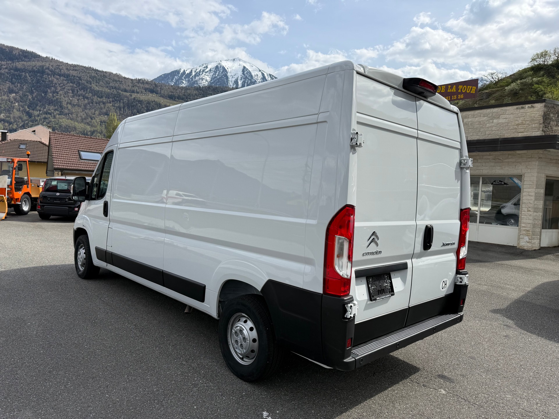 CITROEN Jumper 35 2.2 BlueHDi 140 L3H2-image-6