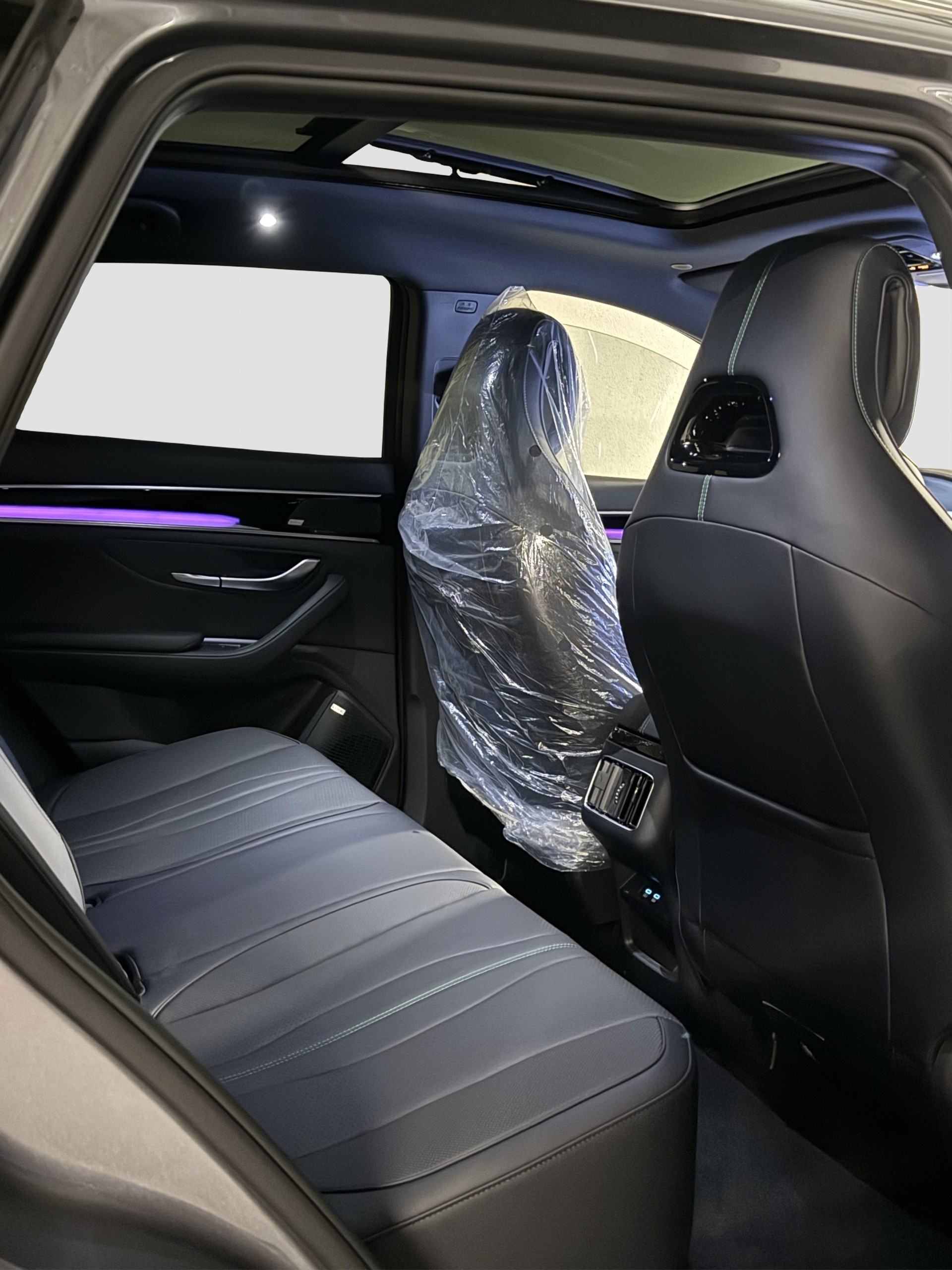 BYD Seal U DM-i Design AWD-image-9