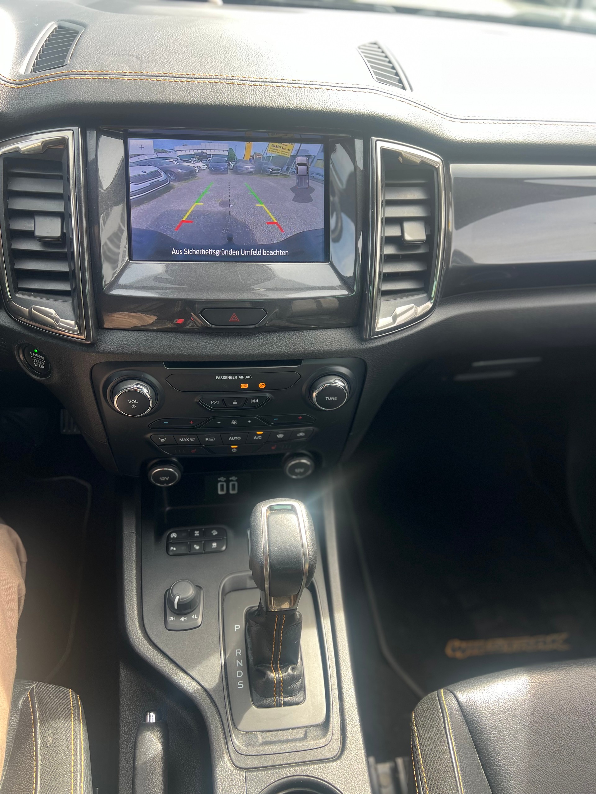 FORD Ranger Wildtrak 2.0 Eco Blue 4x4 A-image-14