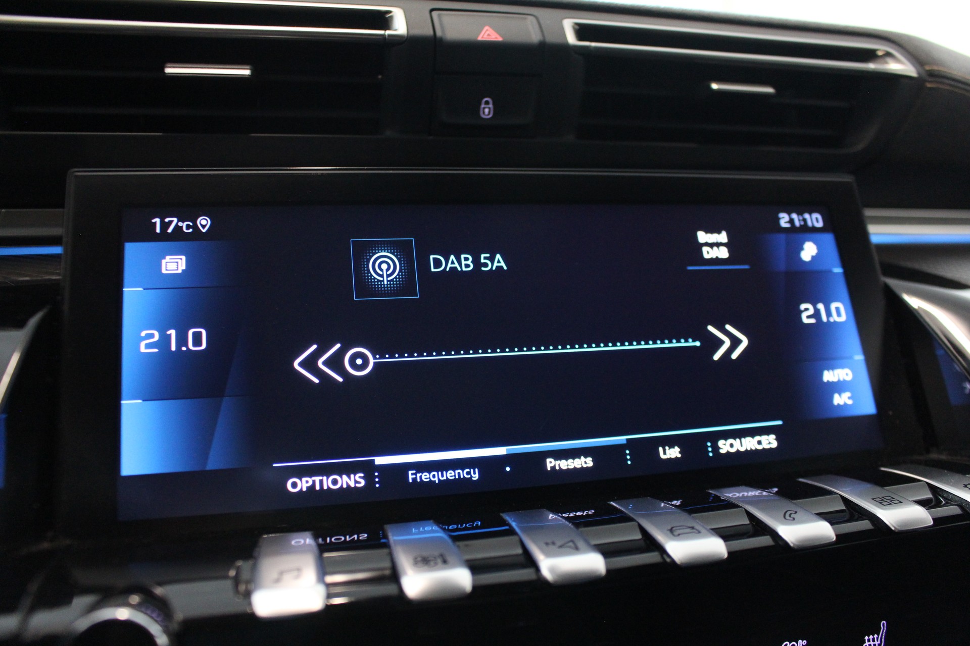 PEUGEOT 508 1.5 BlueHDi GT Line-image-14