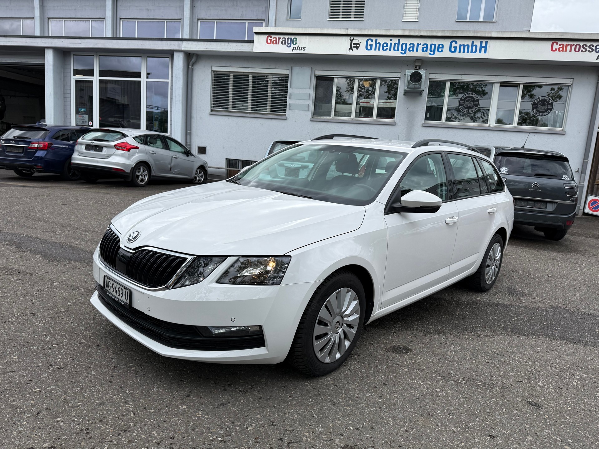 SKODA Octavia Combi 1.6 TDI Ambition DSG