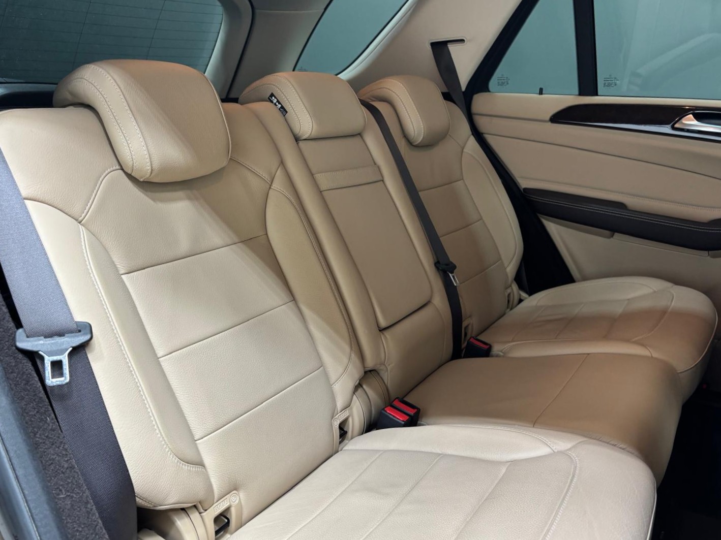 MERCEDES-BENZ GLE 250 d Executive 4Matic 9G-Tronic-image-16