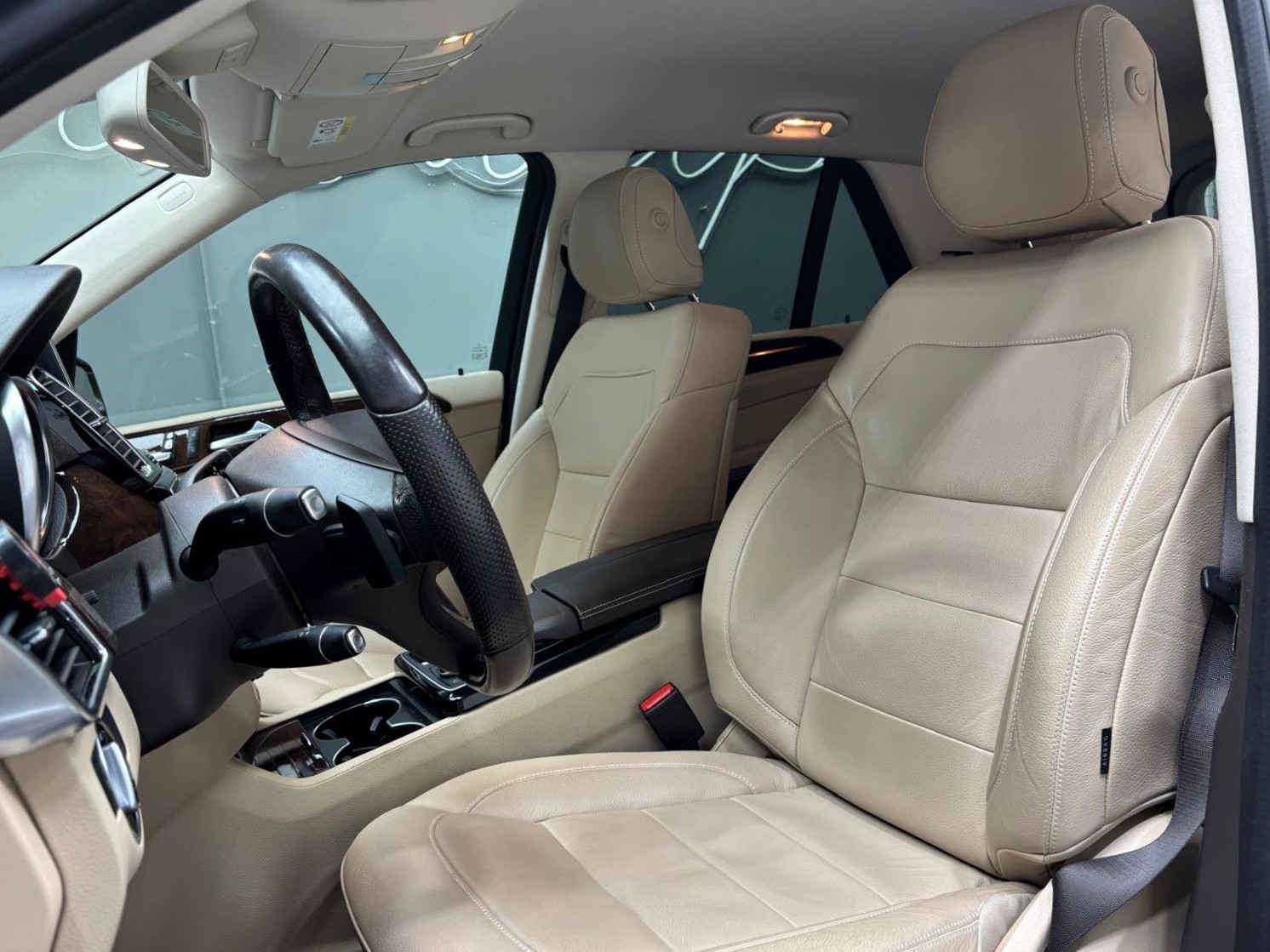 MERCEDES-BENZ GLE 250 d Executive 4Matic 9G-Tronic-image-10