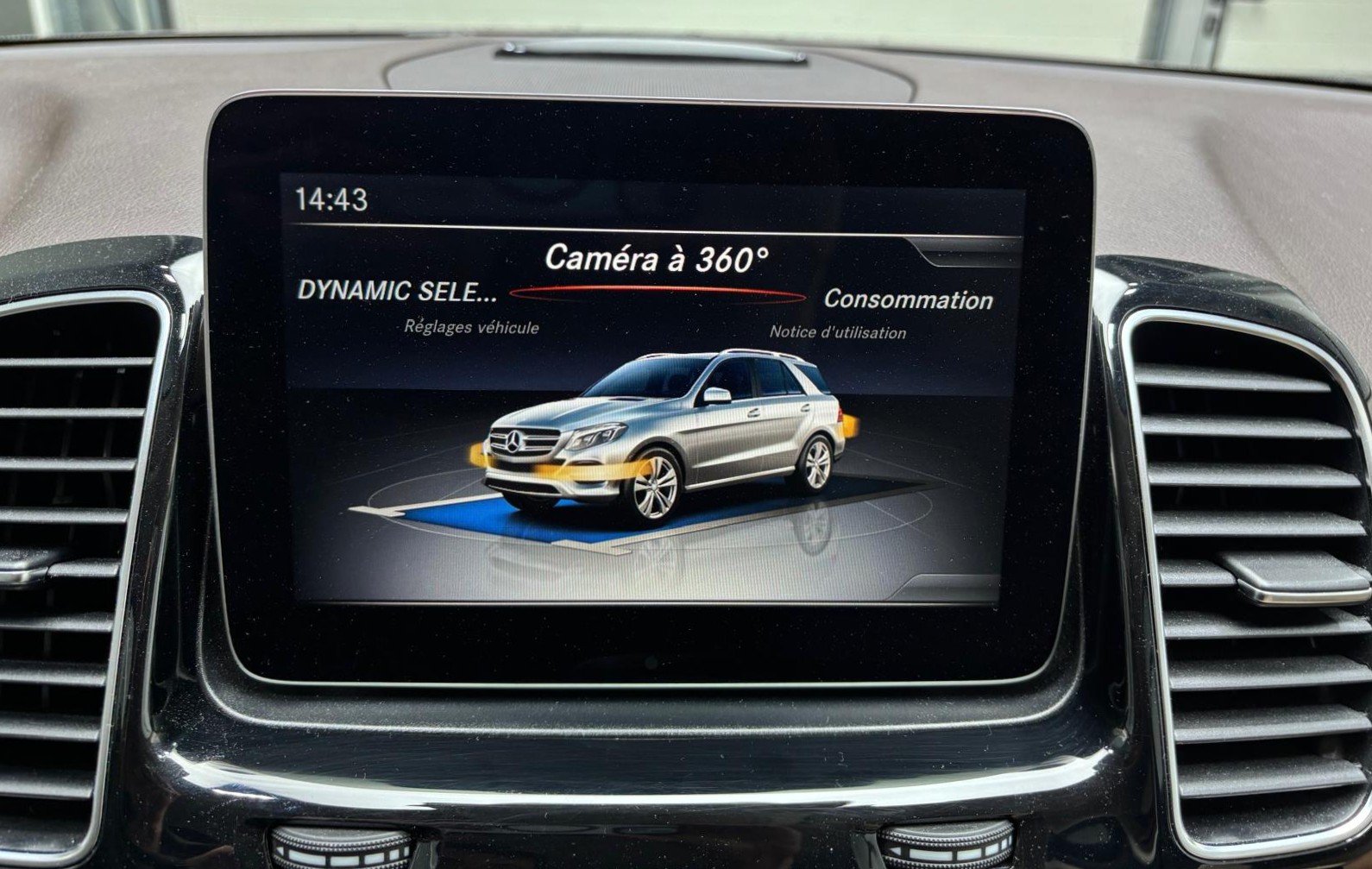 MERCEDES-BENZ GLE 250 d Executive 4Matic 9G-Tronic-image-25