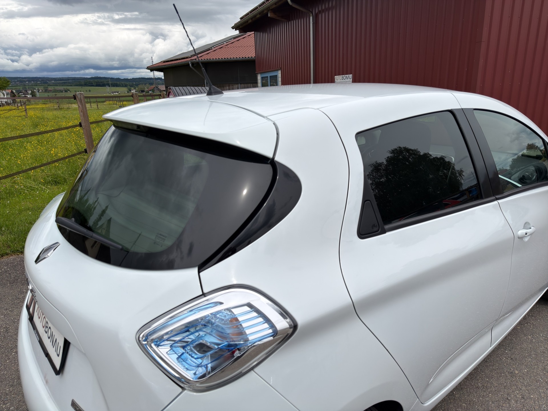 RENAULT Zoe FP R110 Life inkl. Batterie SOC 90.2%-image-30
