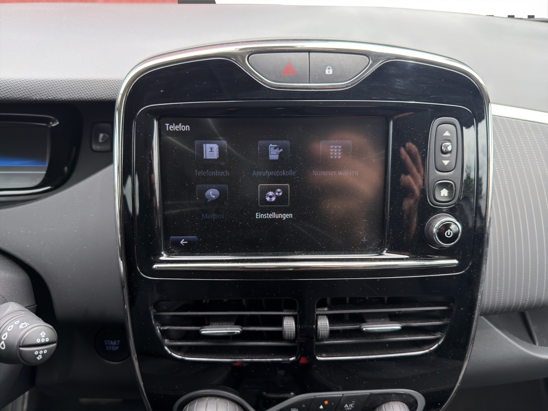 RENAULT Zoe FP R110 Life inkl. Batterie SOC 90.2%-image-22