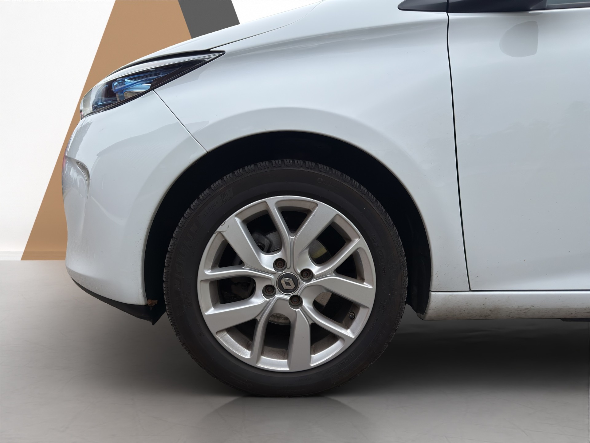 RENAULT Zoe FP R110 Life inkl. Batterie SOC 90.2%-image-24