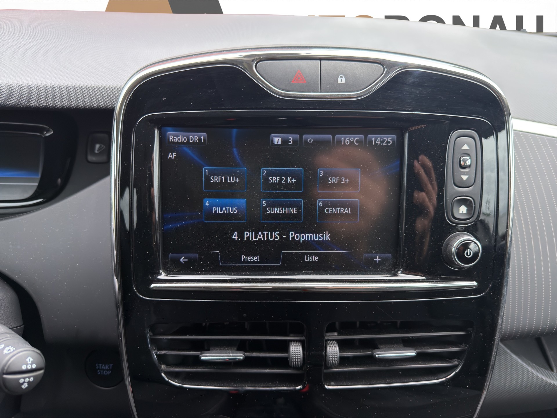 RENAULT Zoe FP R110 Life inkl. Batterie SOC 90.2%-image-23