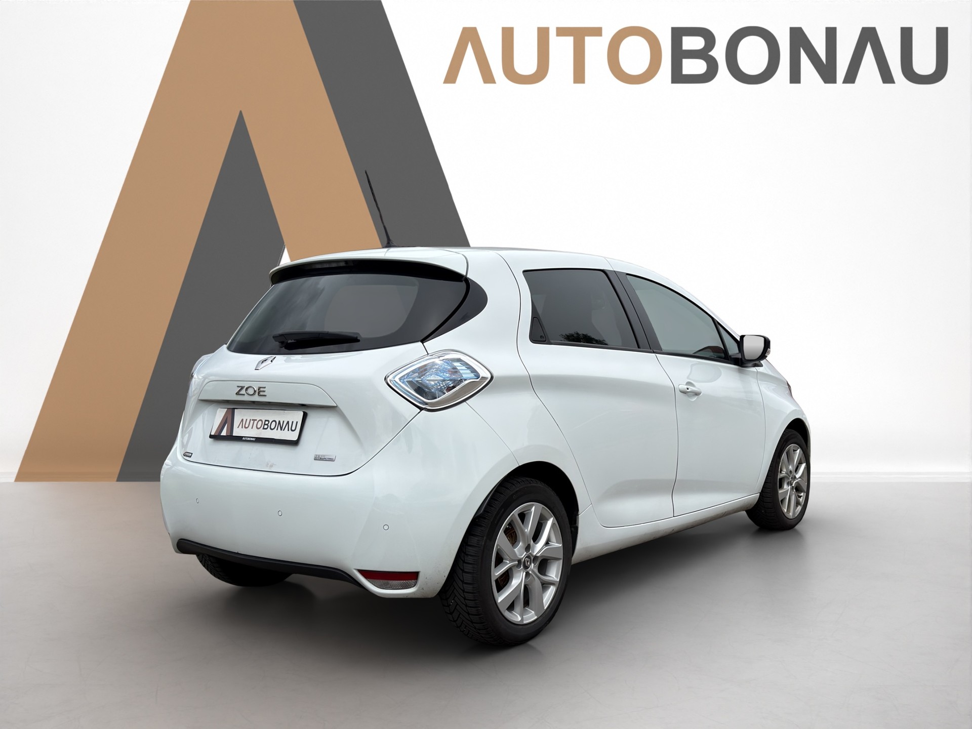 RENAULT Zoe FP R110 Life inkl. Batterie SOC 90.2%-image-4