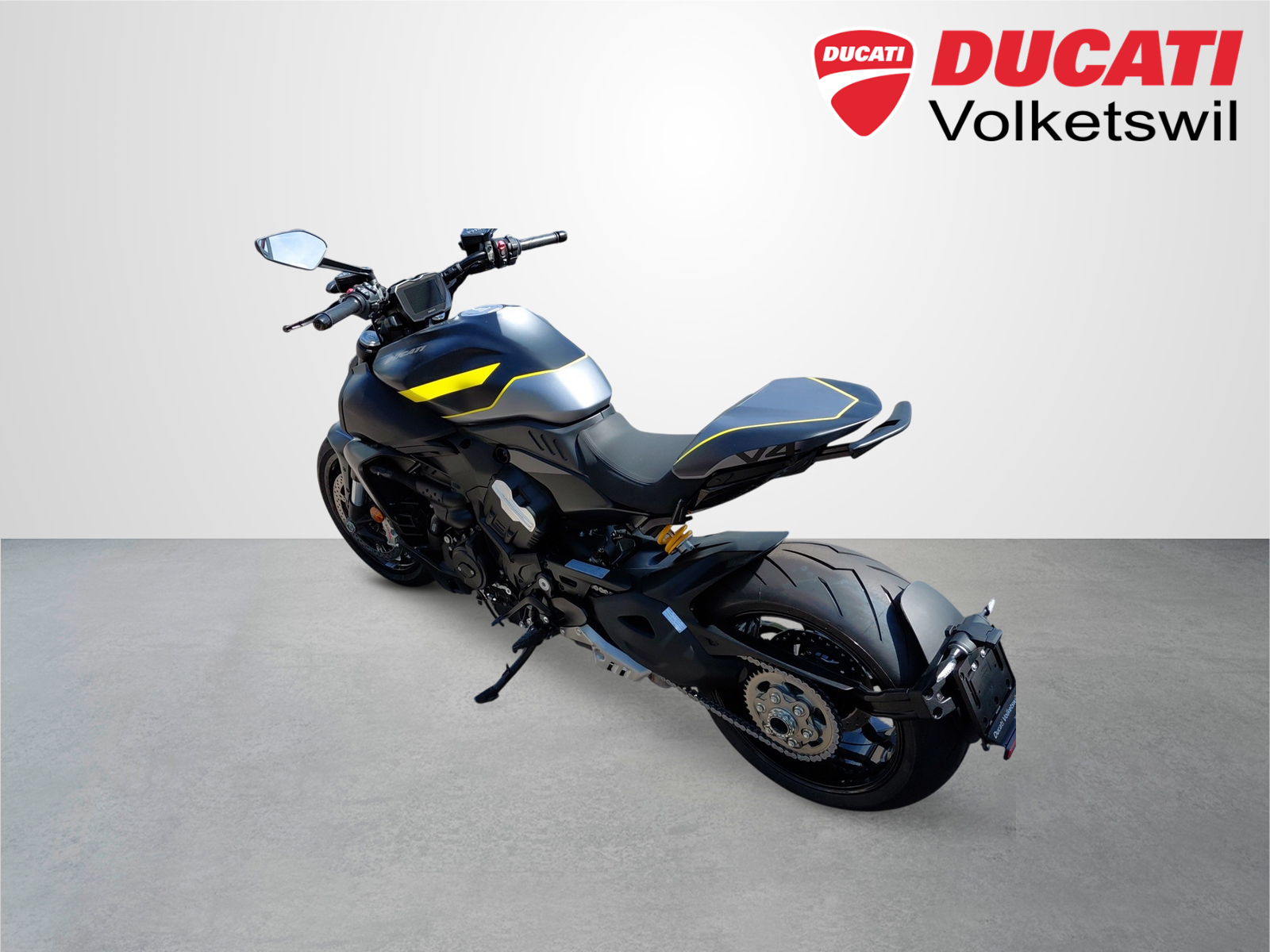 DUCATI DIAVEL V4-image-4