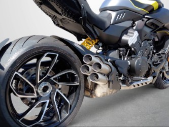 DUCATI DIAVEL V4-image-7