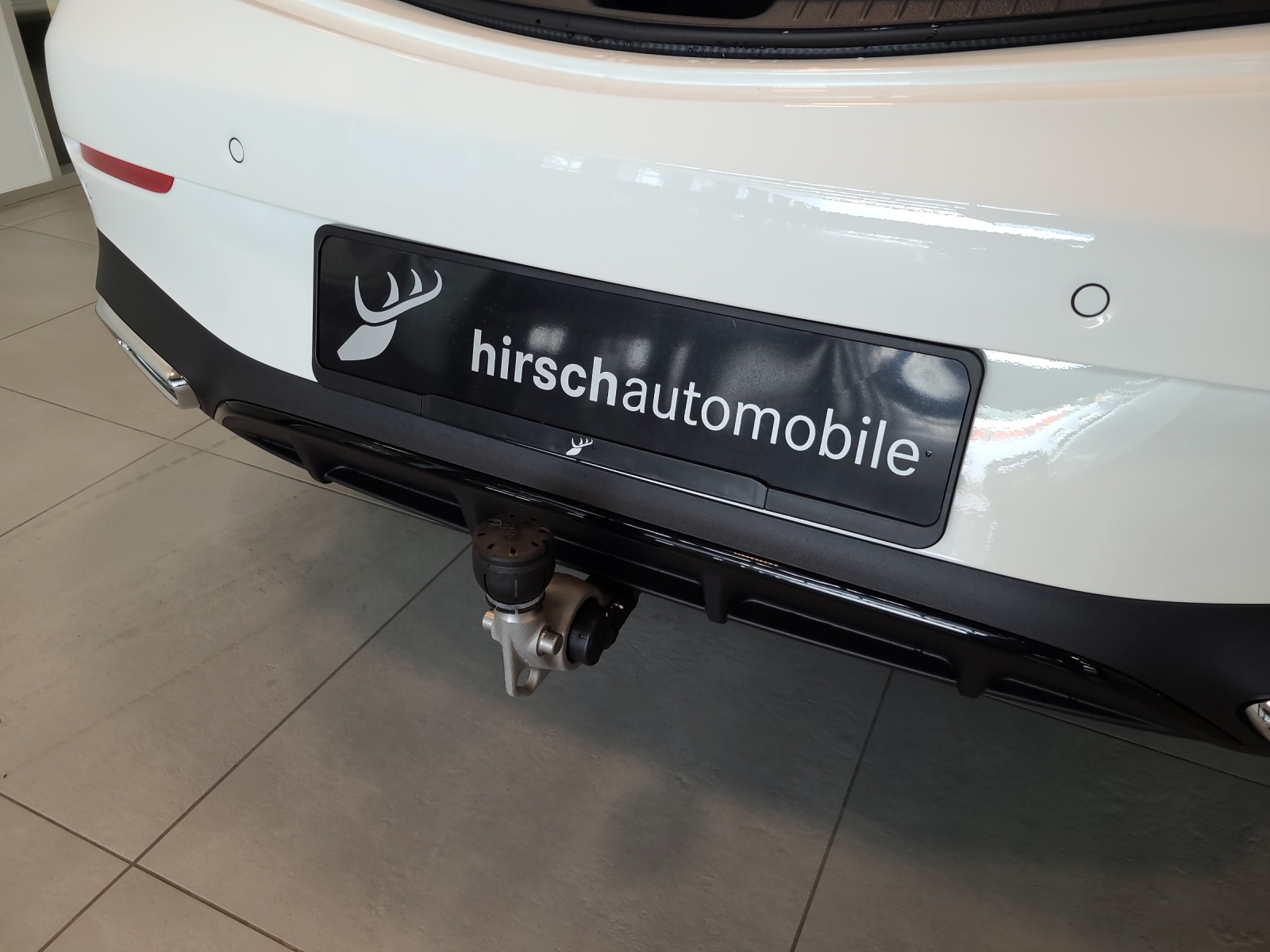 MERCEDES-BENZ CLE 300 Cabrio 4Matic 9G-Tronic-image-14