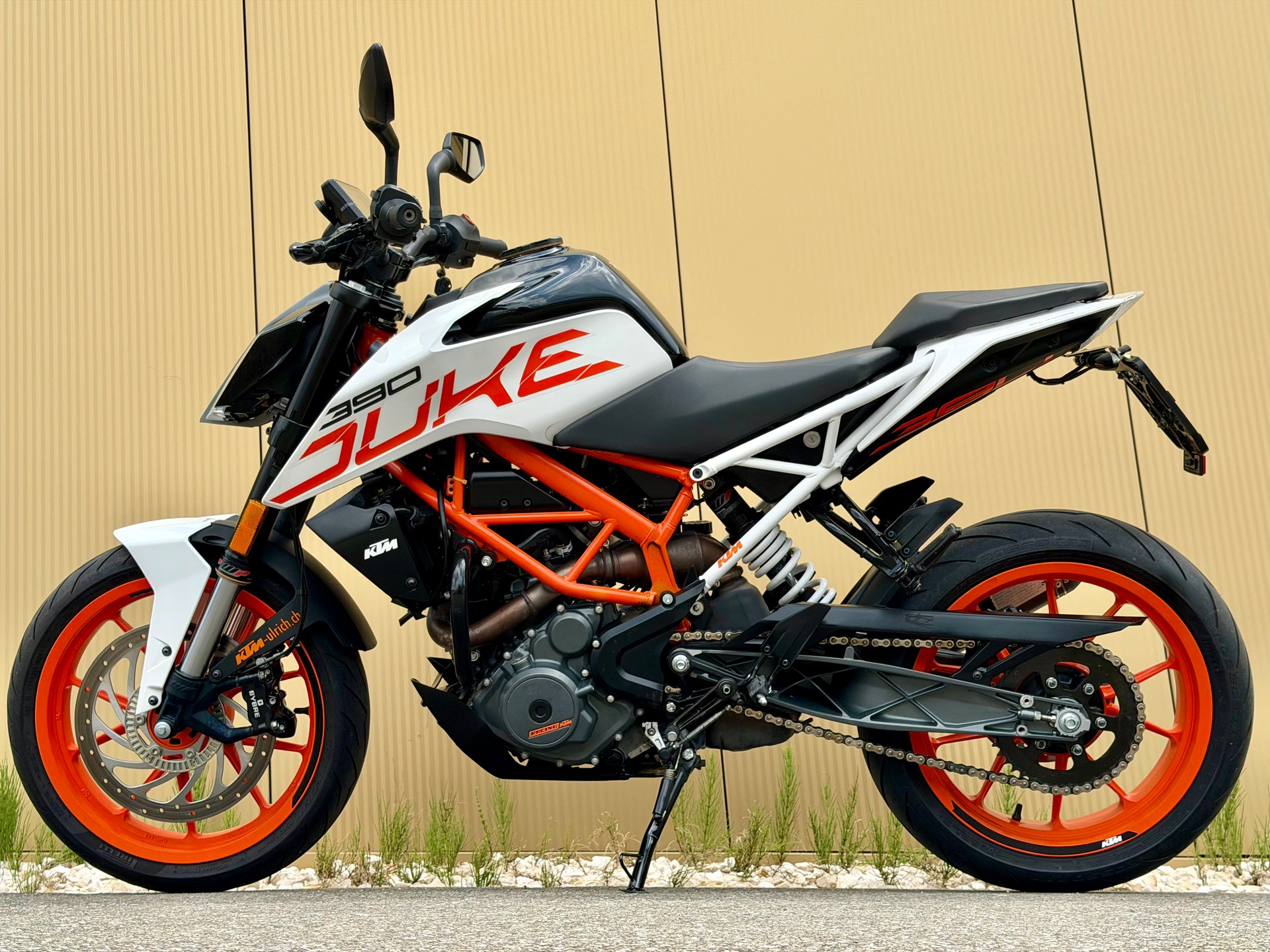 KTM 390 Duke ABS-image-10