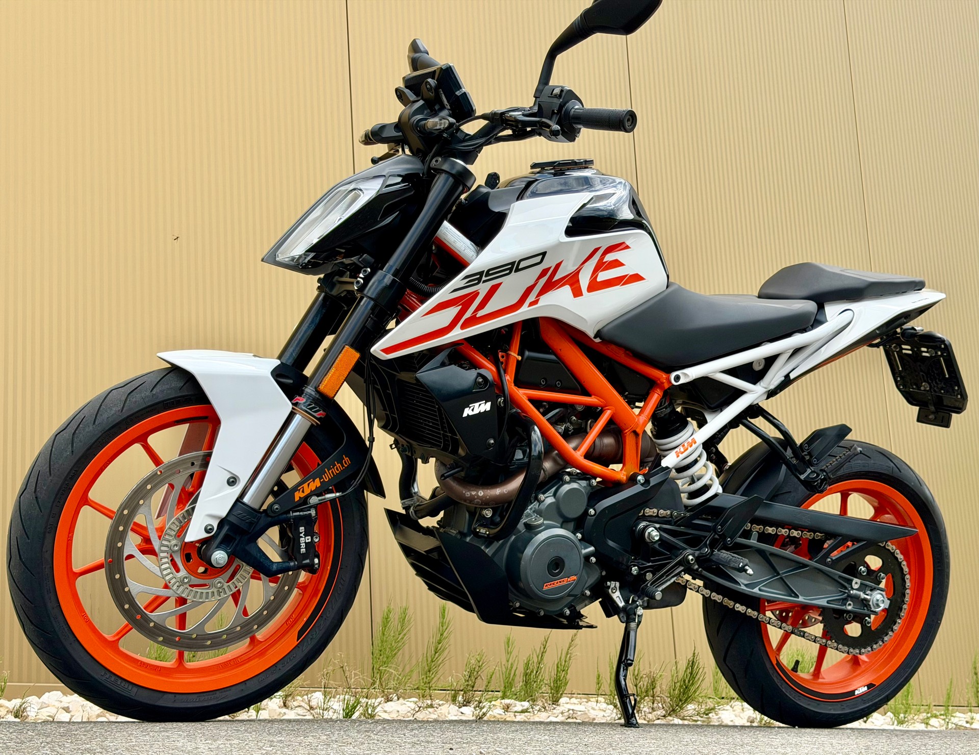 KTM 390 Duke ABS-image-9