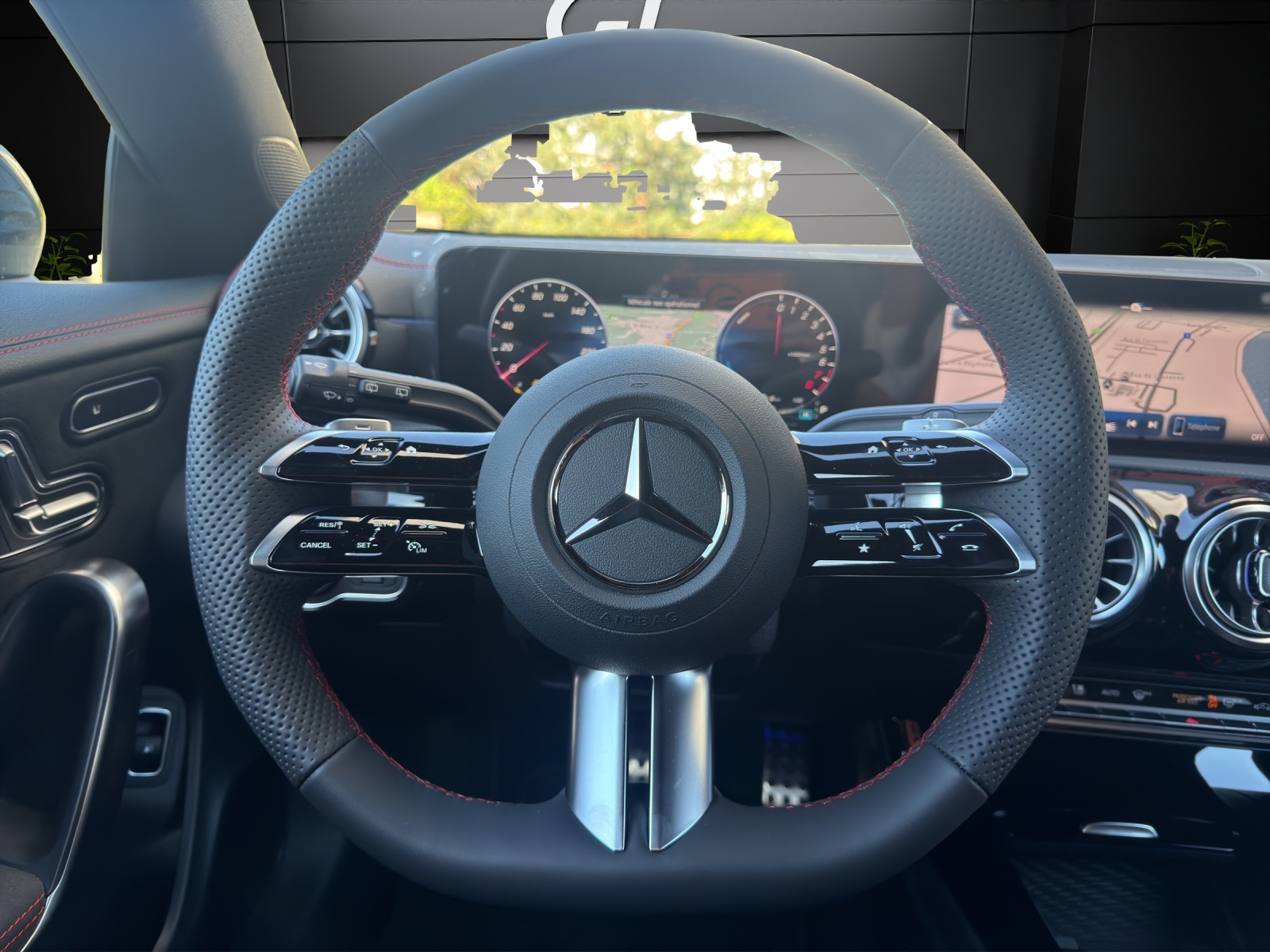 MERCEDES-BENZ CLA Shooting Brake 250 4Matic 8G-DCT-image-13