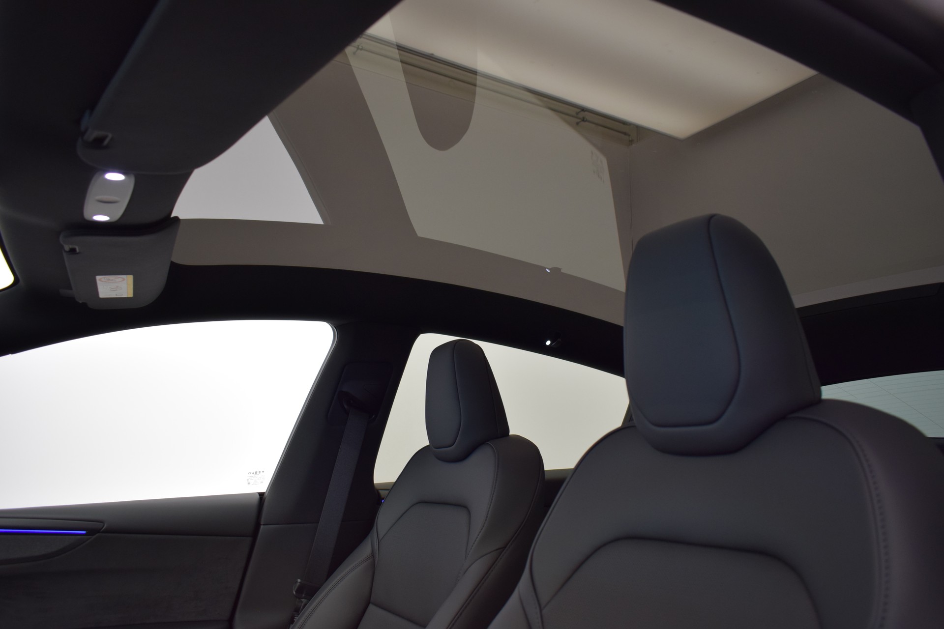 TESLA Model Y Premium Long Range AWD, 7 Sitzer, Made in Berlin-image-14