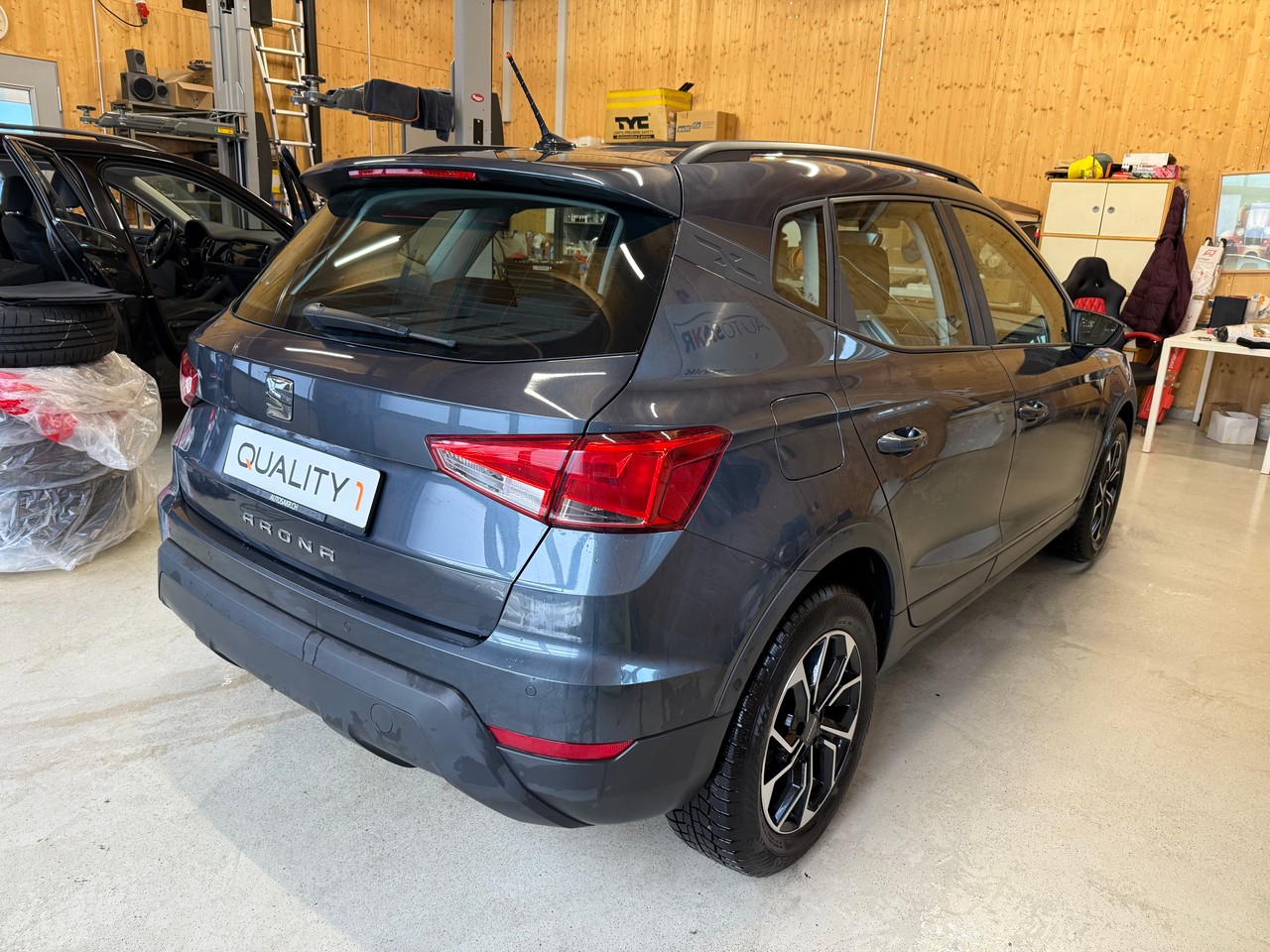 SEAT Arona 1.0 TSI Eco Style DSG-showroom-element-3