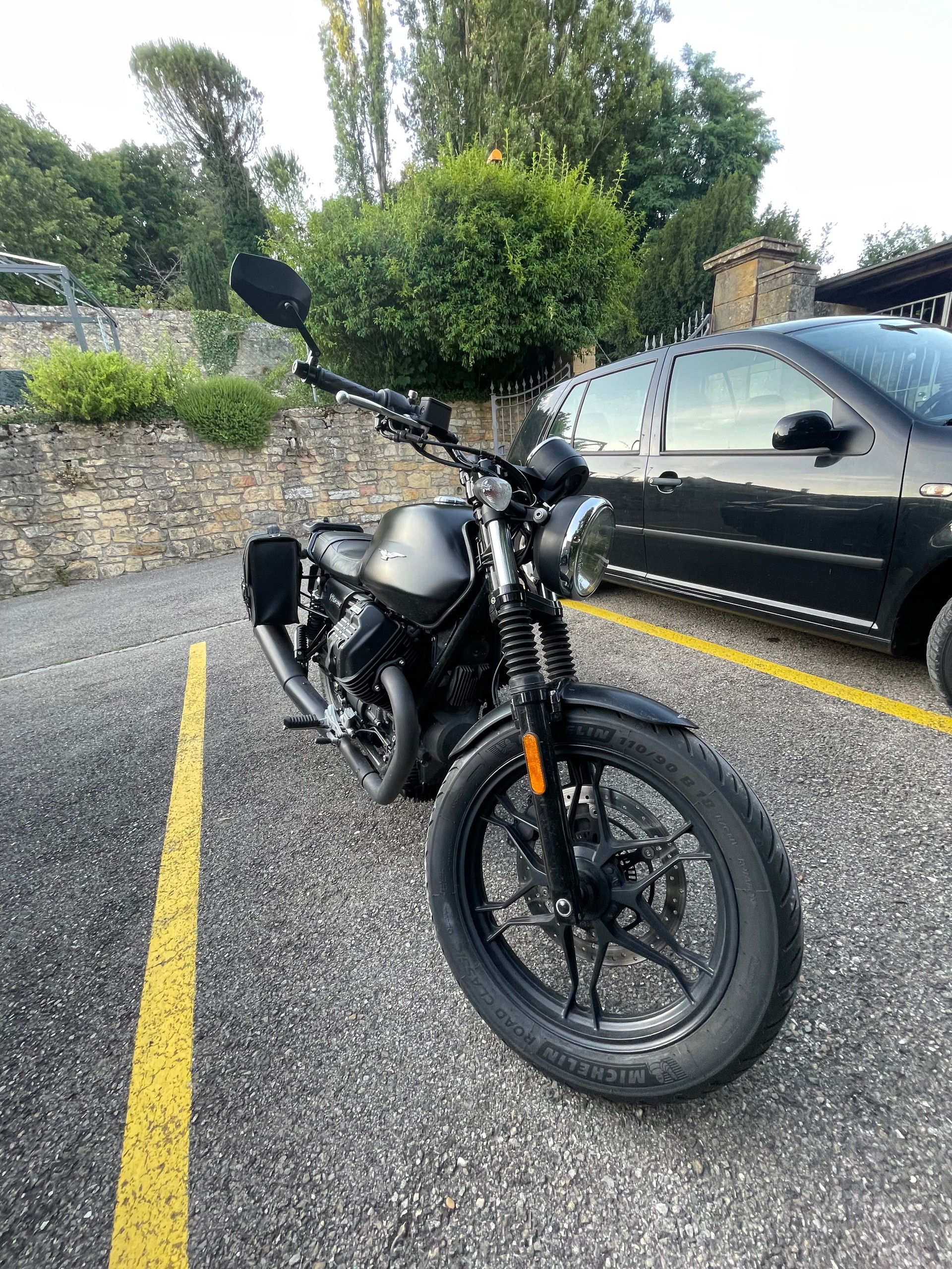 MOTO GUZZI V7 III Stone 750 ABS-image-0