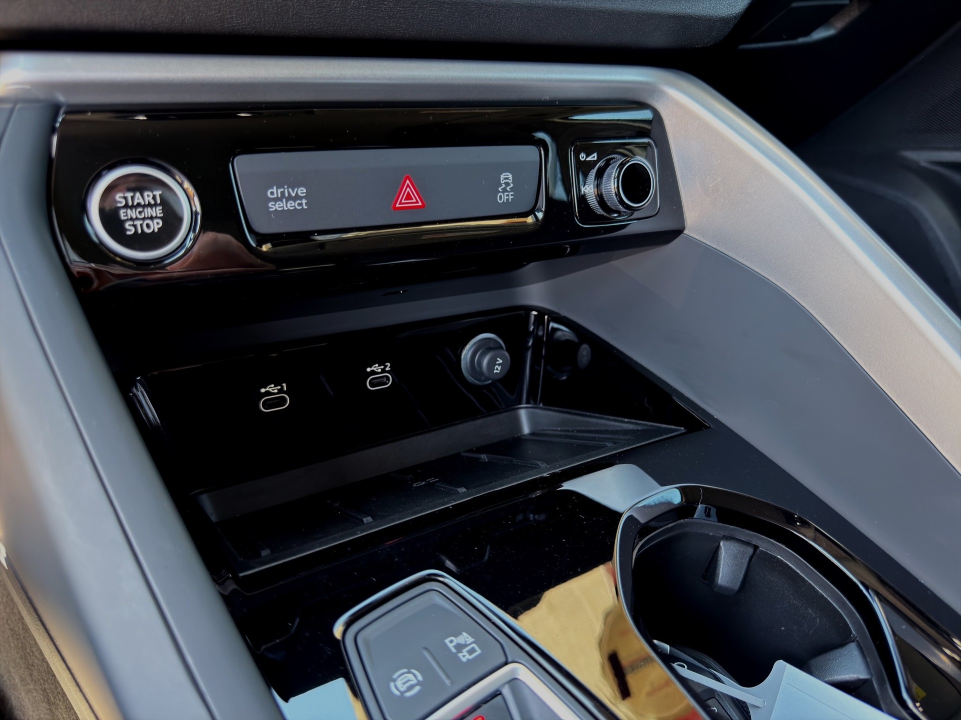 AUDI Q5 TDI quattro S-tronic*Frisch ab MFK,Werksgaranite,Gratis Service 5 Jahre oder 80'000km"-image-13