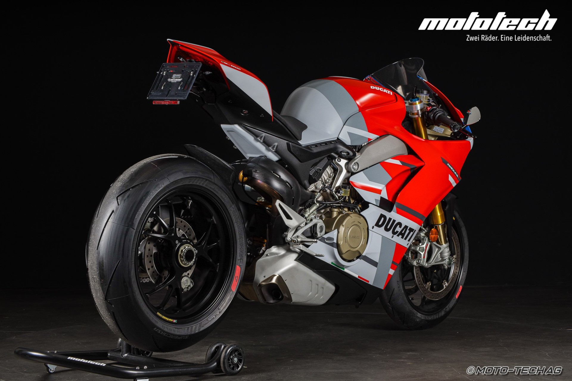 DUCATI Panigale V4 S CORSE-image-2
