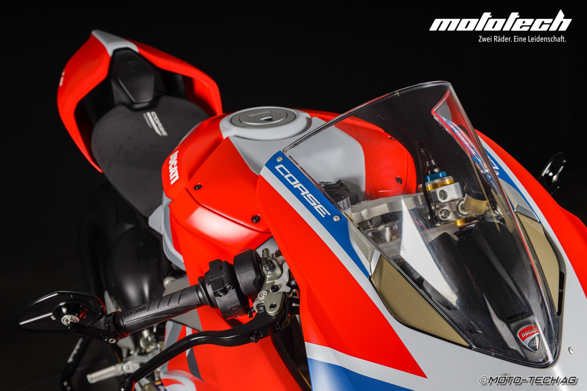 DUCATI Panigale V4 S CORSE-image-8