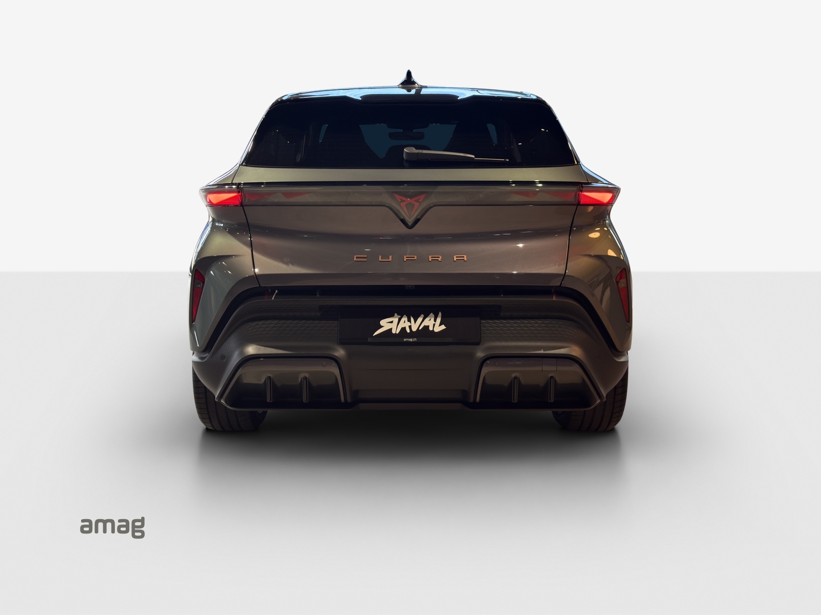 CUPRA NEW CUPRA Raval-showroom-element-3