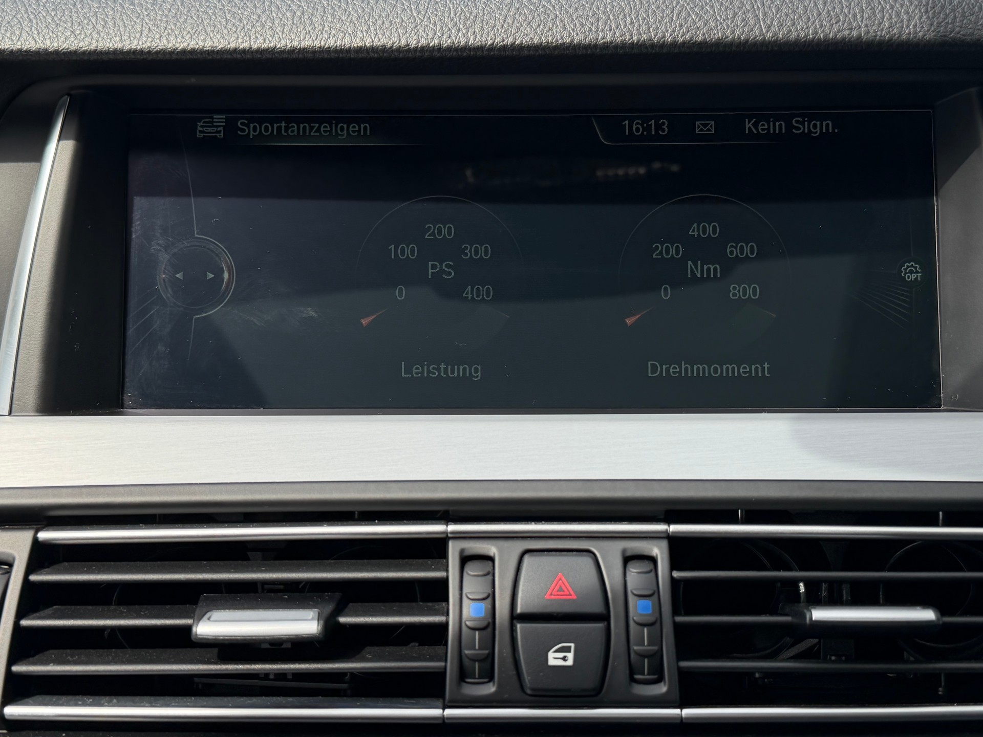 BMW M550d xDrive Steptronic-image-22