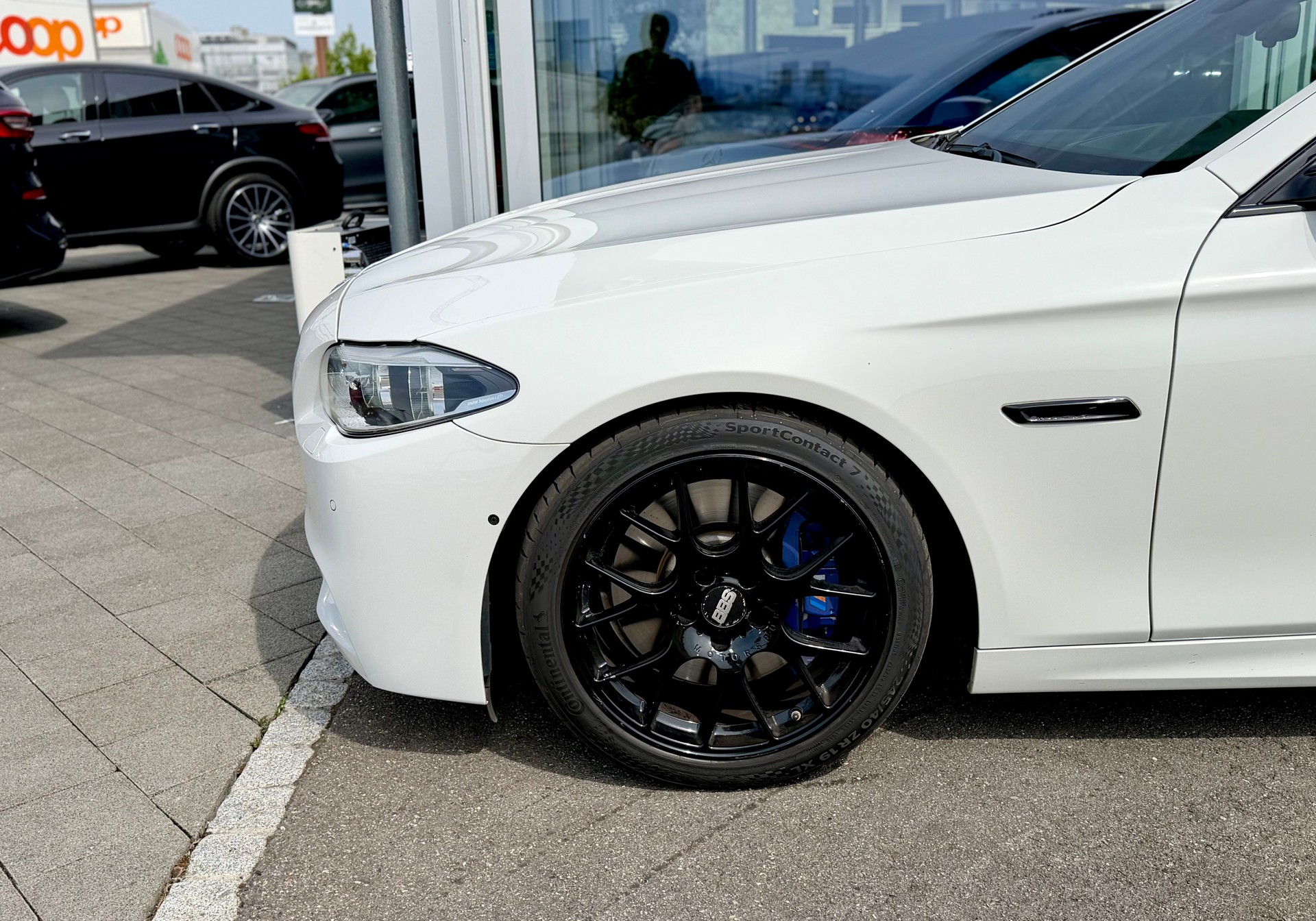 BMW M550d xDrive Steptronic-image-4