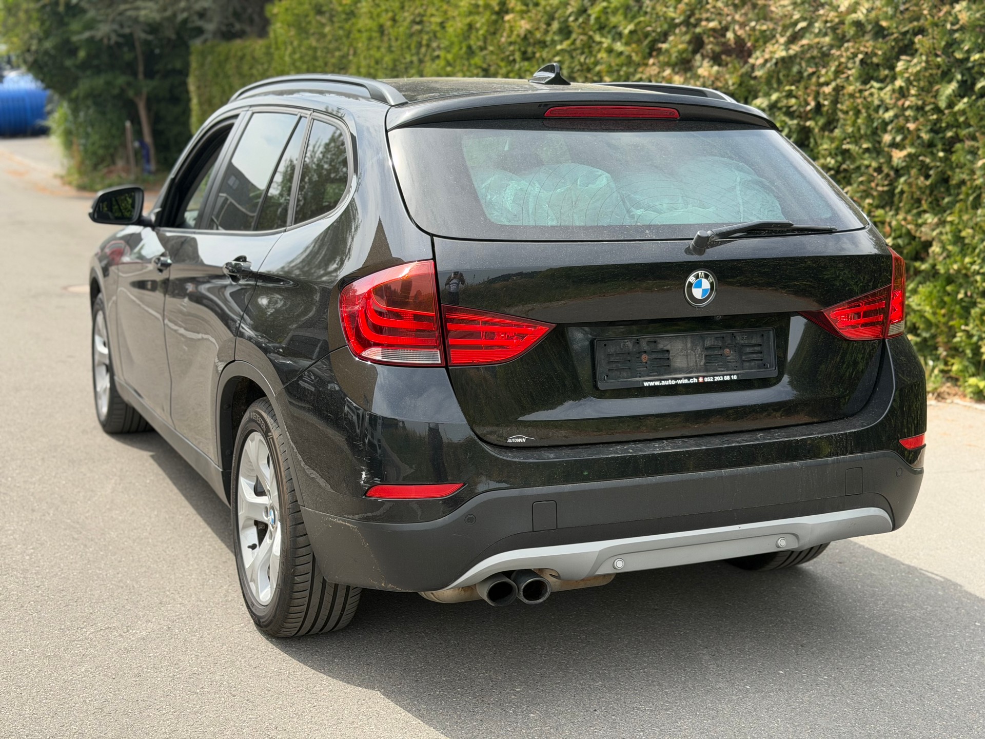 BMW X1 xDrive 20i Sport Line Steptronic-image-5