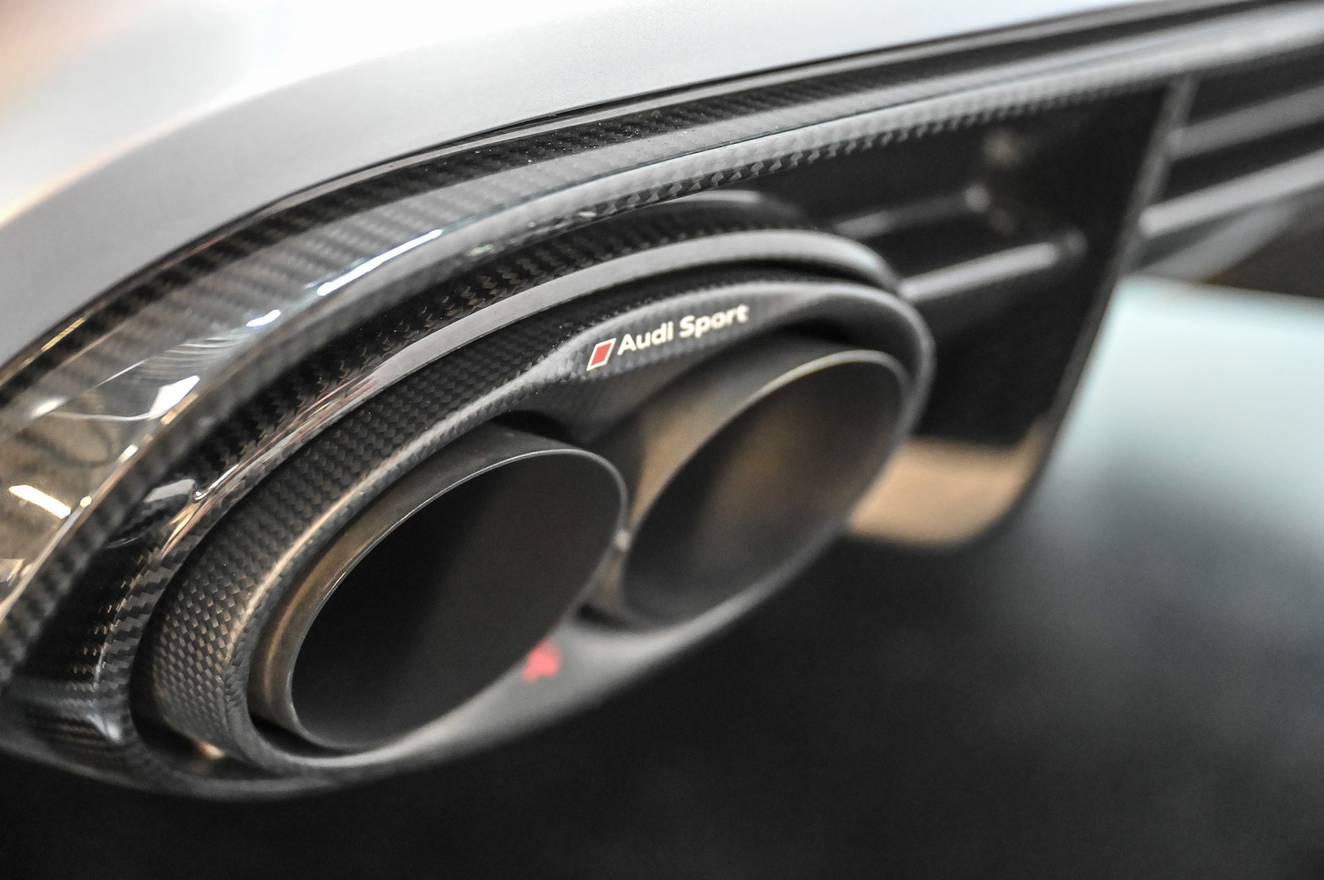 AUDI RS6 Avant 4.0 TFSI V8 performance quattro-image-17