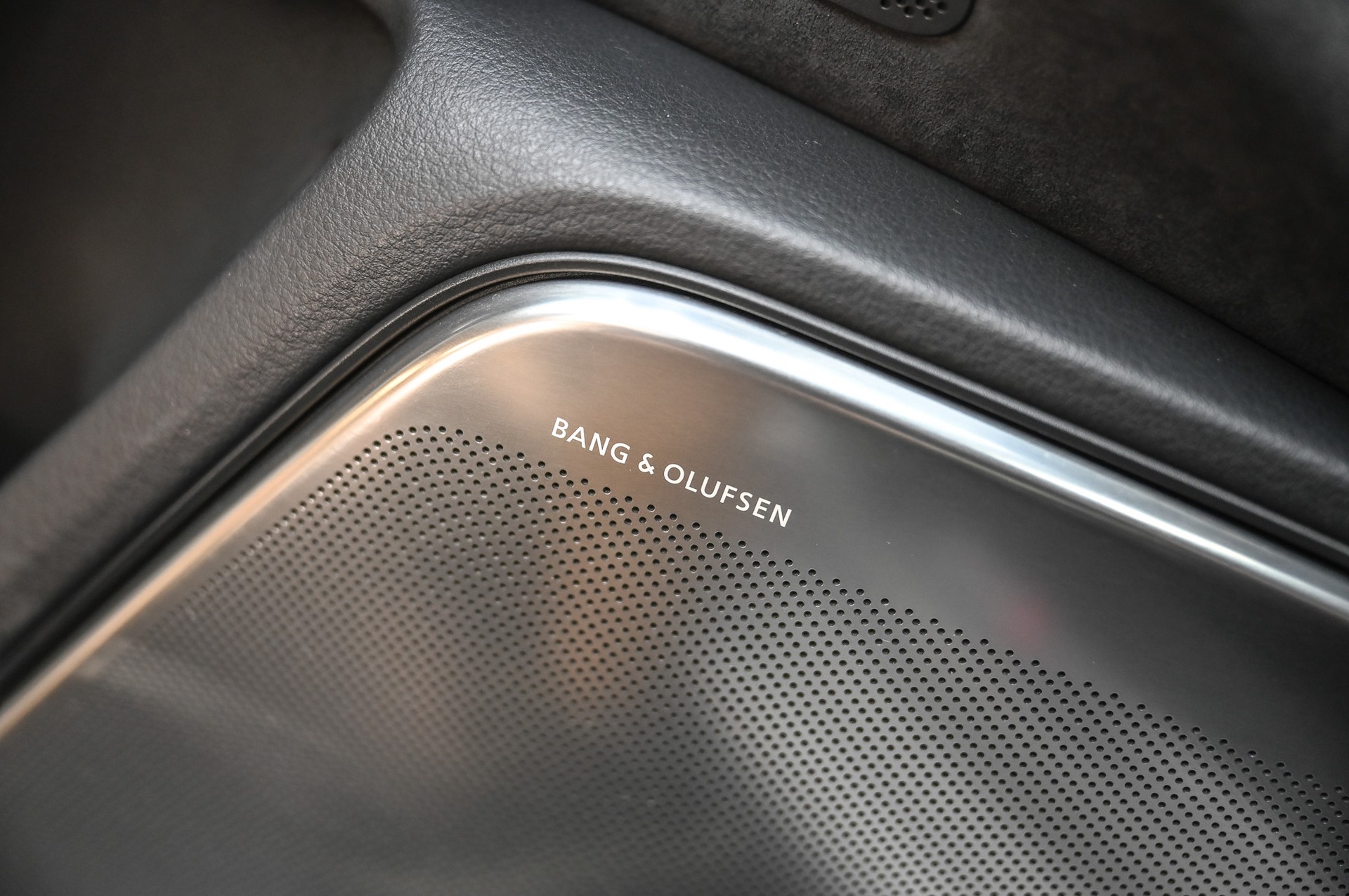 AUDI RS6 Avant 4.0 TFSI V8 performance quattro-image-32