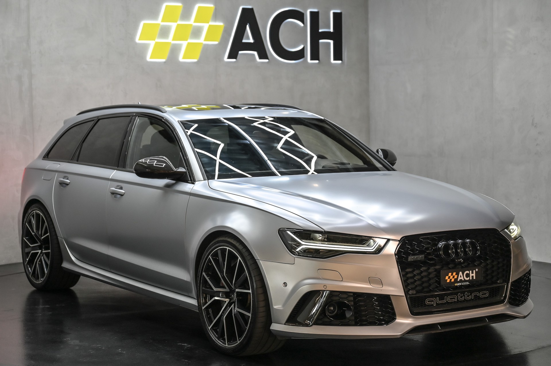 AUDI RS6 Avant 4.0 TFSI V8 performance quattro